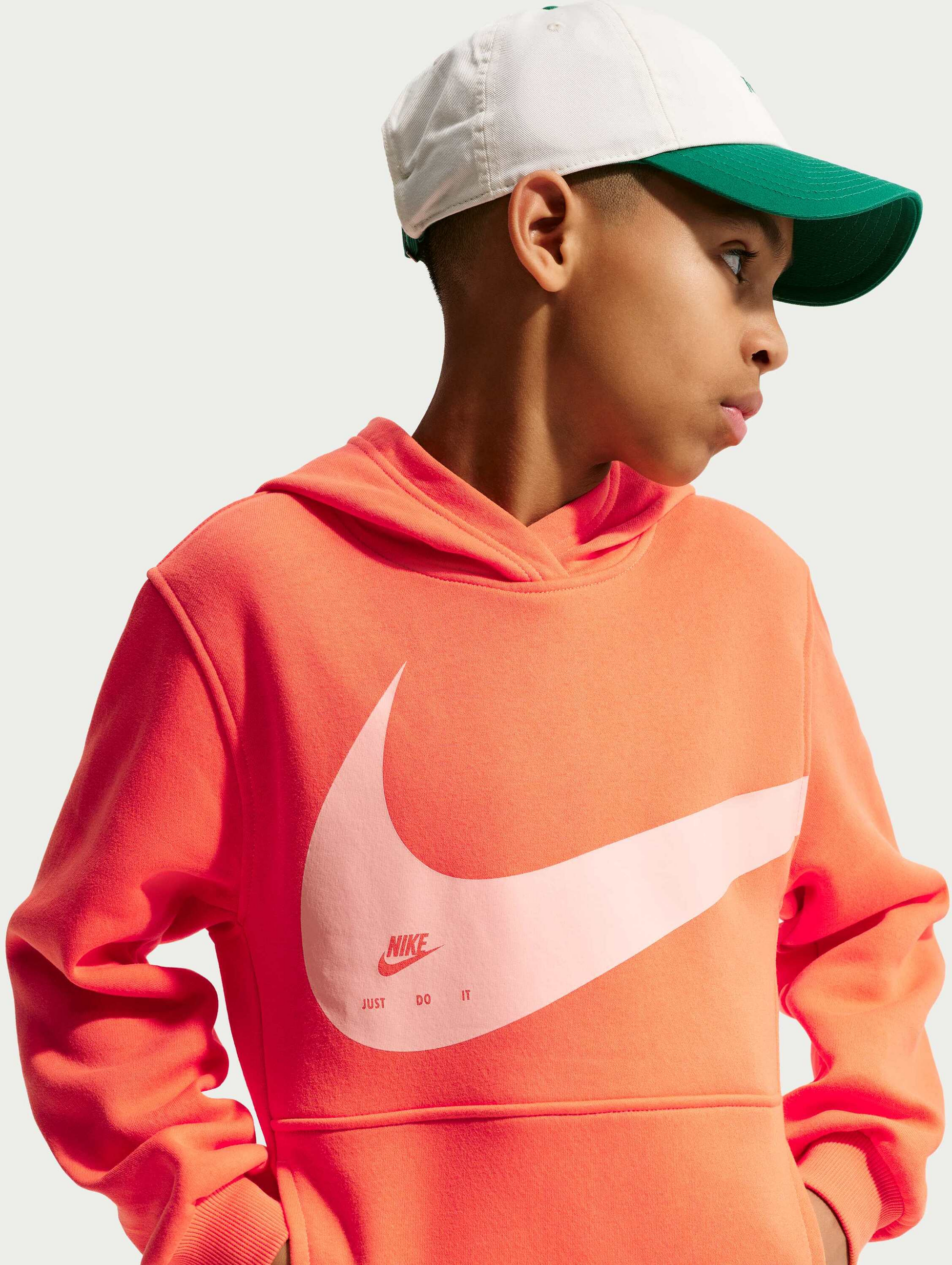 NIKE, Older Kids' Hoodie Sportswear Club