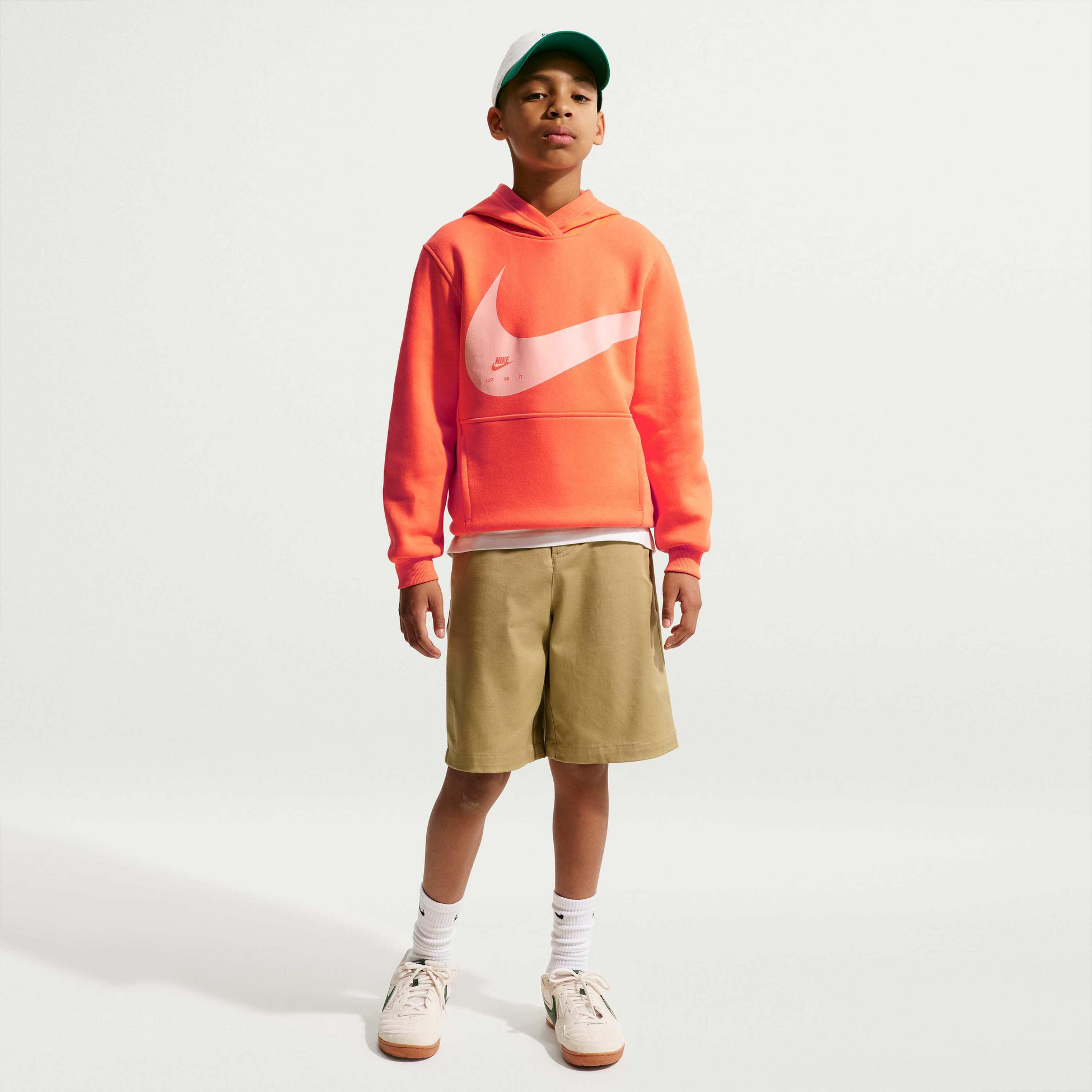 NIKE, Older Kids' Hoodie Sportswear Club