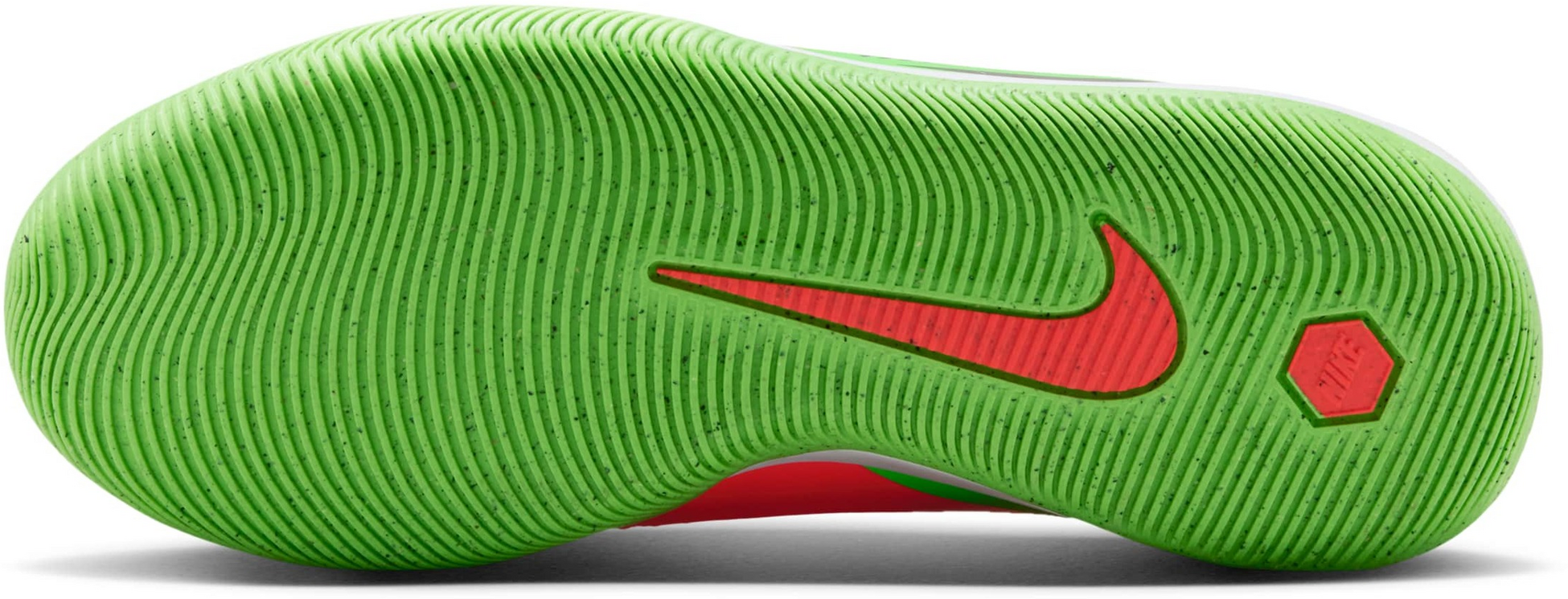 NIKE, Older Kids' Indoor Court Football Shoes Jr. Phantom 6 Low Academy 'erling Haaland'