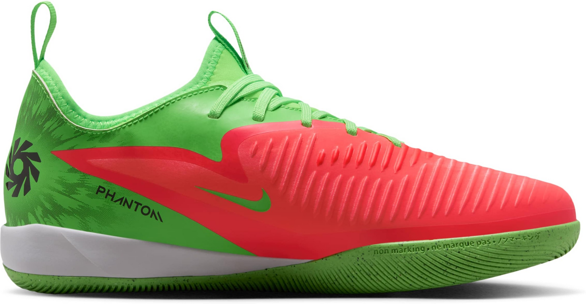 NIKE, Older Kids' Indoor Court Football Shoes Jr. Phantom 6 Low Academy 'erling Haaland'
