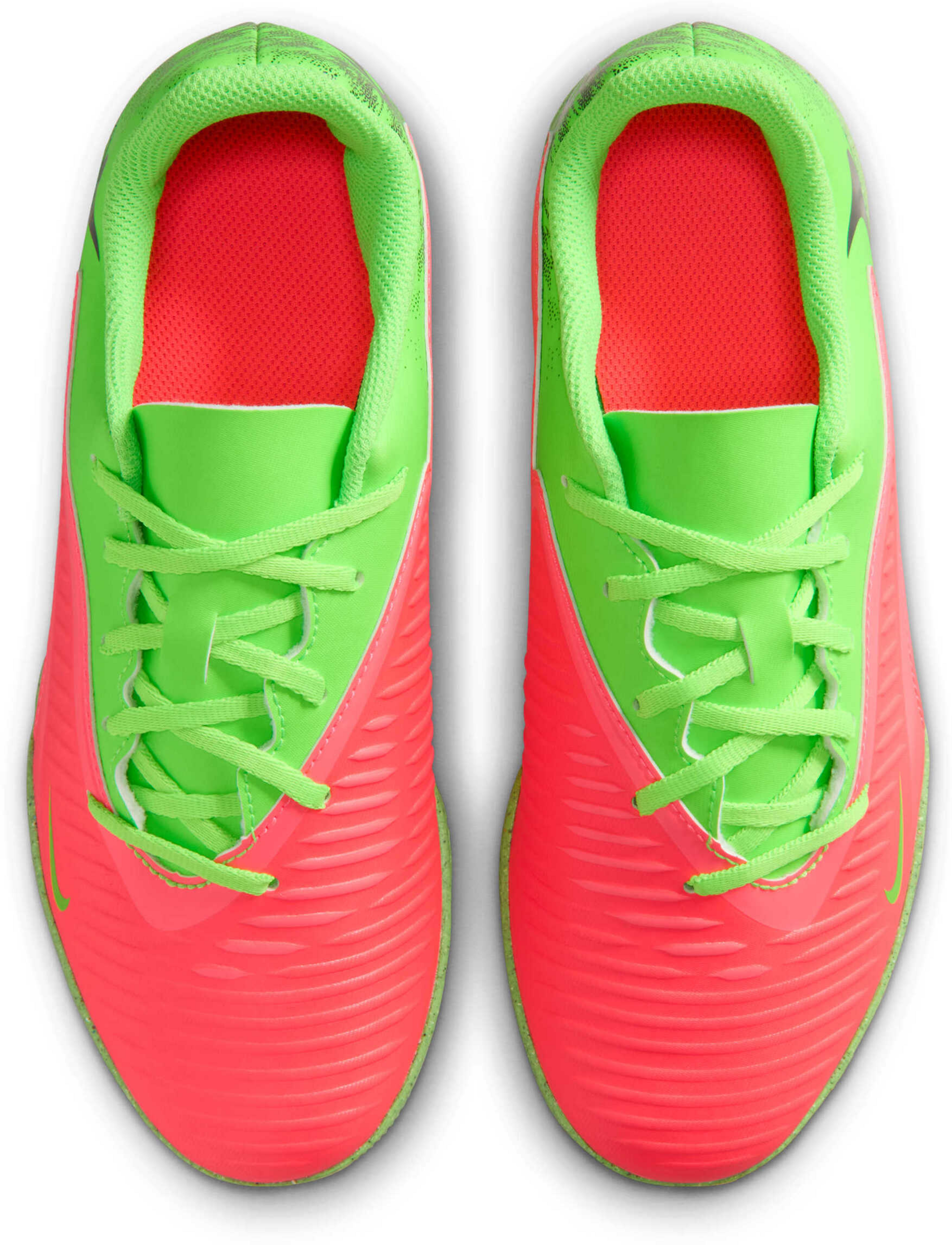 NIKE, Older Kids' Indoor Court Football Shoes Jr. Phantom 6 Low Club 'erling Haaland'