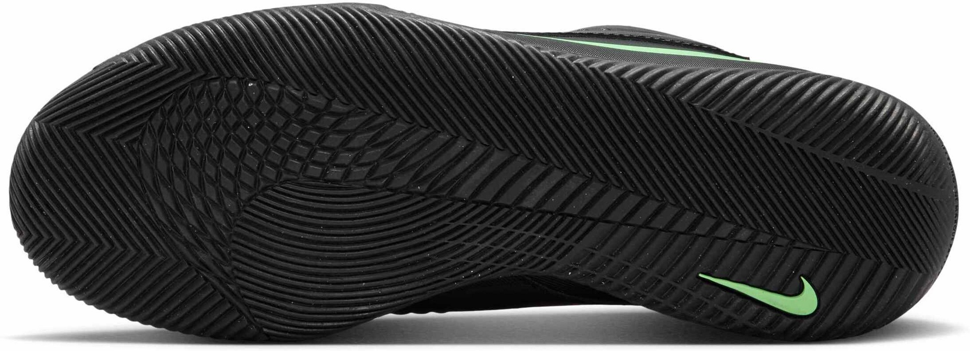 NIKE, Older Kids' Indoor Court Football Shoes Jr. Phantom 6 Low Club
