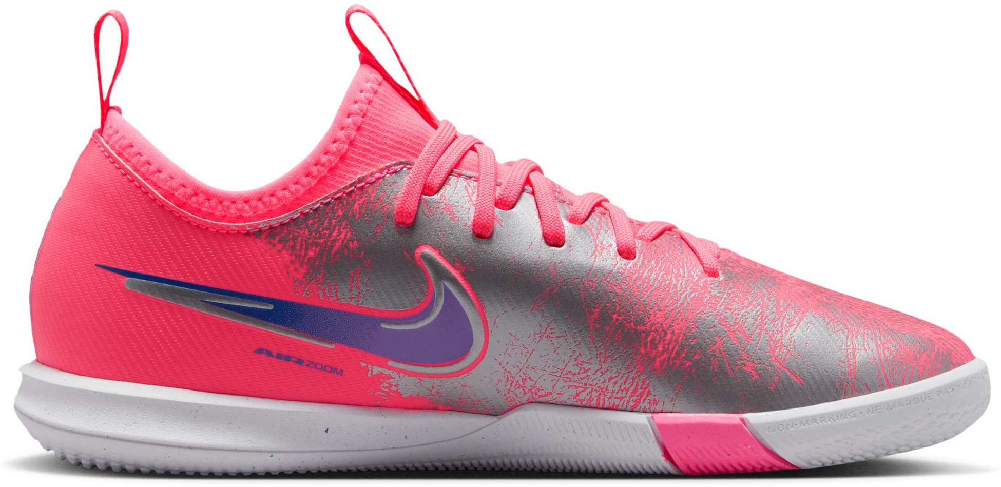 NIKE, Older Kids' Indoor Court Low-top Football Shoes Jr. Mercurial Vapor 16 Academy 'vini Jr'.