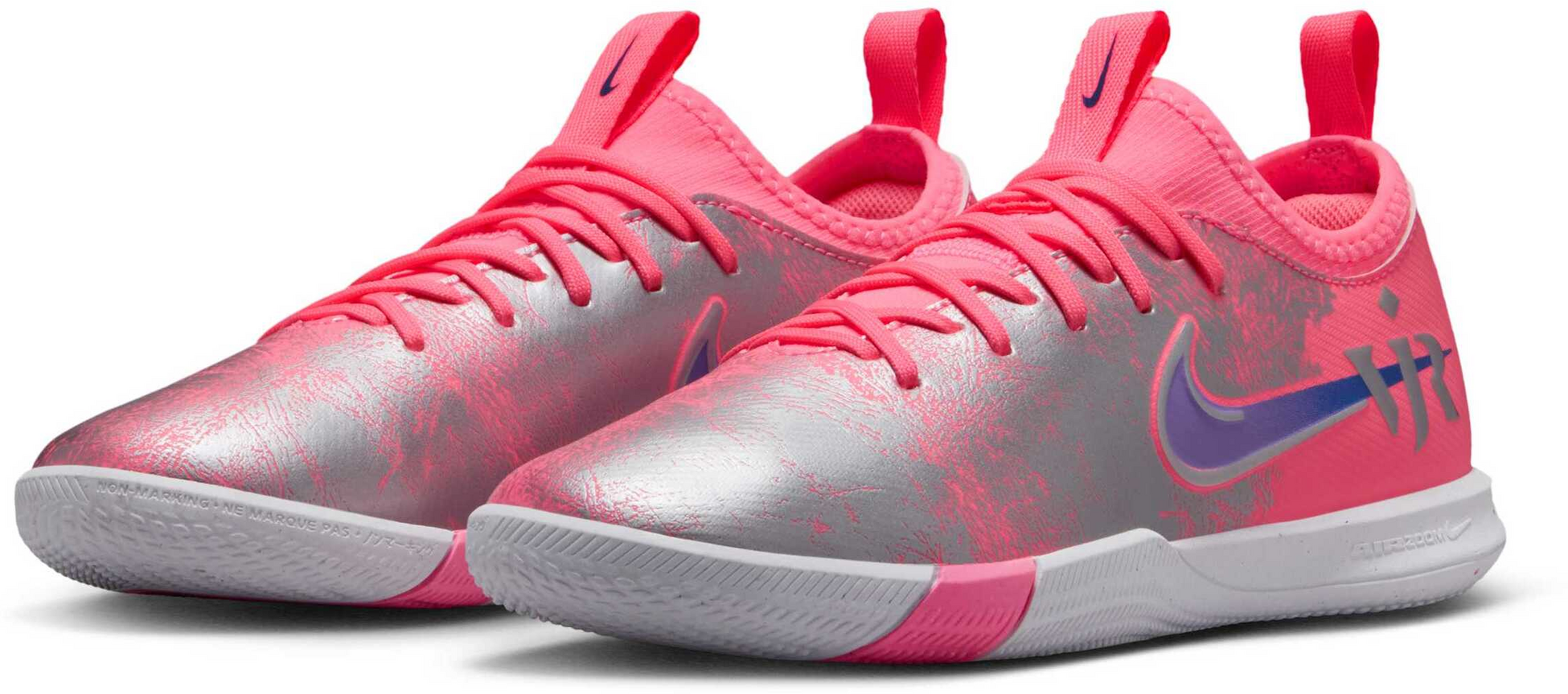 NIKE, Older Kids' Indoor Court Low-top Football Shoes Jr. Mercurial Vapor 16 Academy 'vini Jr'.