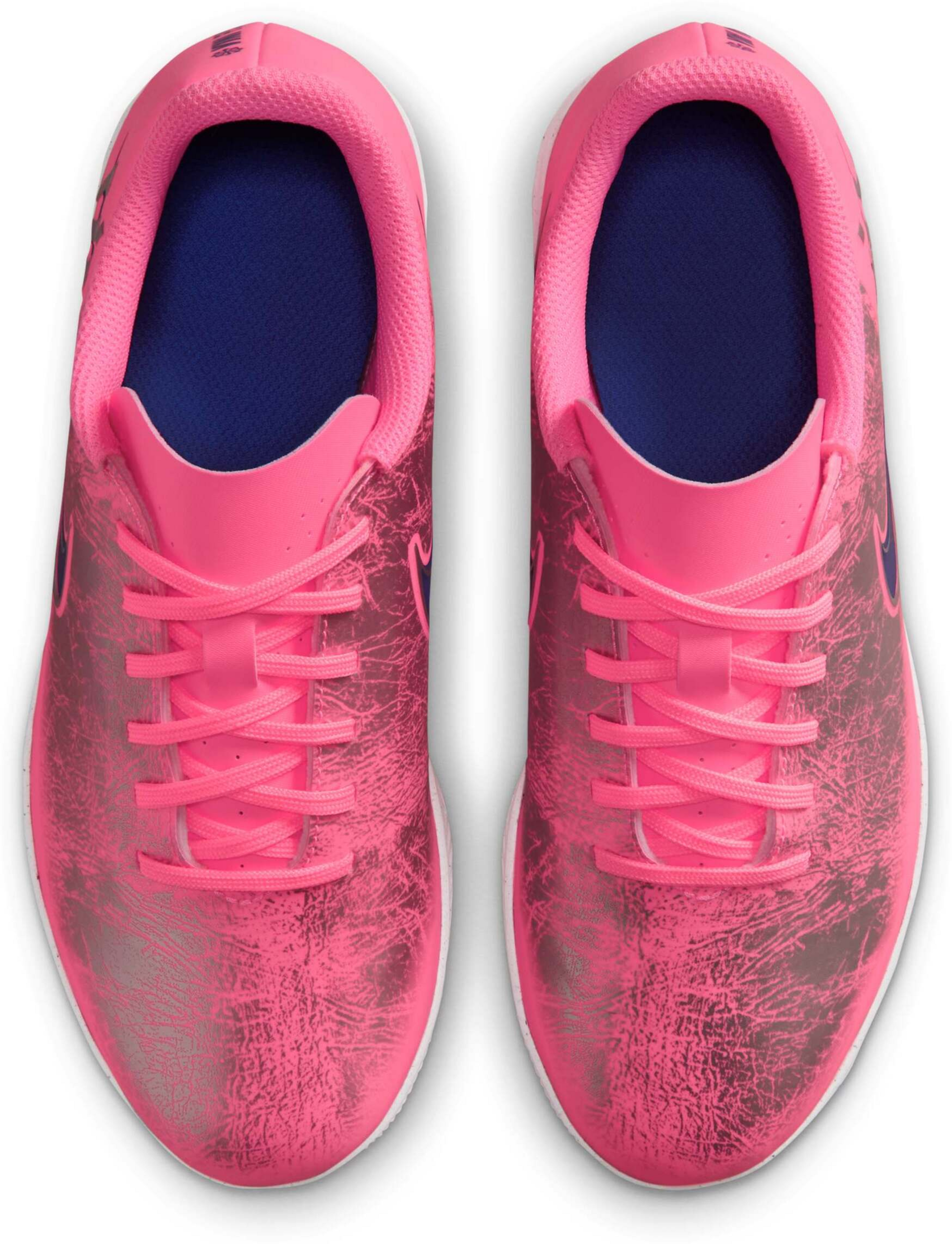 NIKE, Older Kids' Indoor Court Low-top Football Shoes Jr. Mercurial Vapor 16 Club 'vini Jr'.