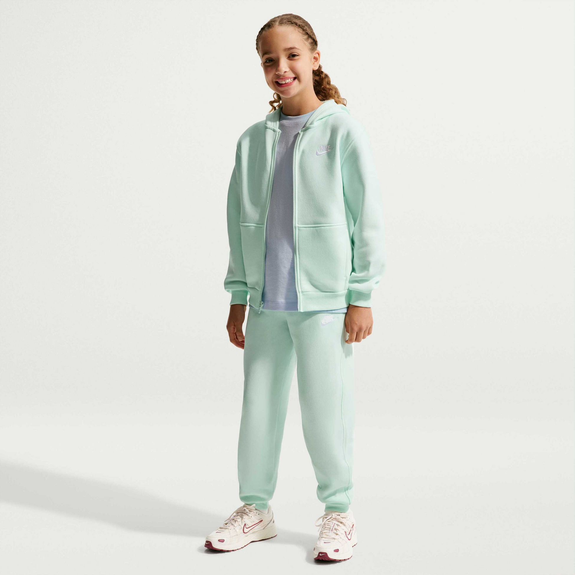 NIKE, Older Kids' Joggers Sportswear Club Fleece