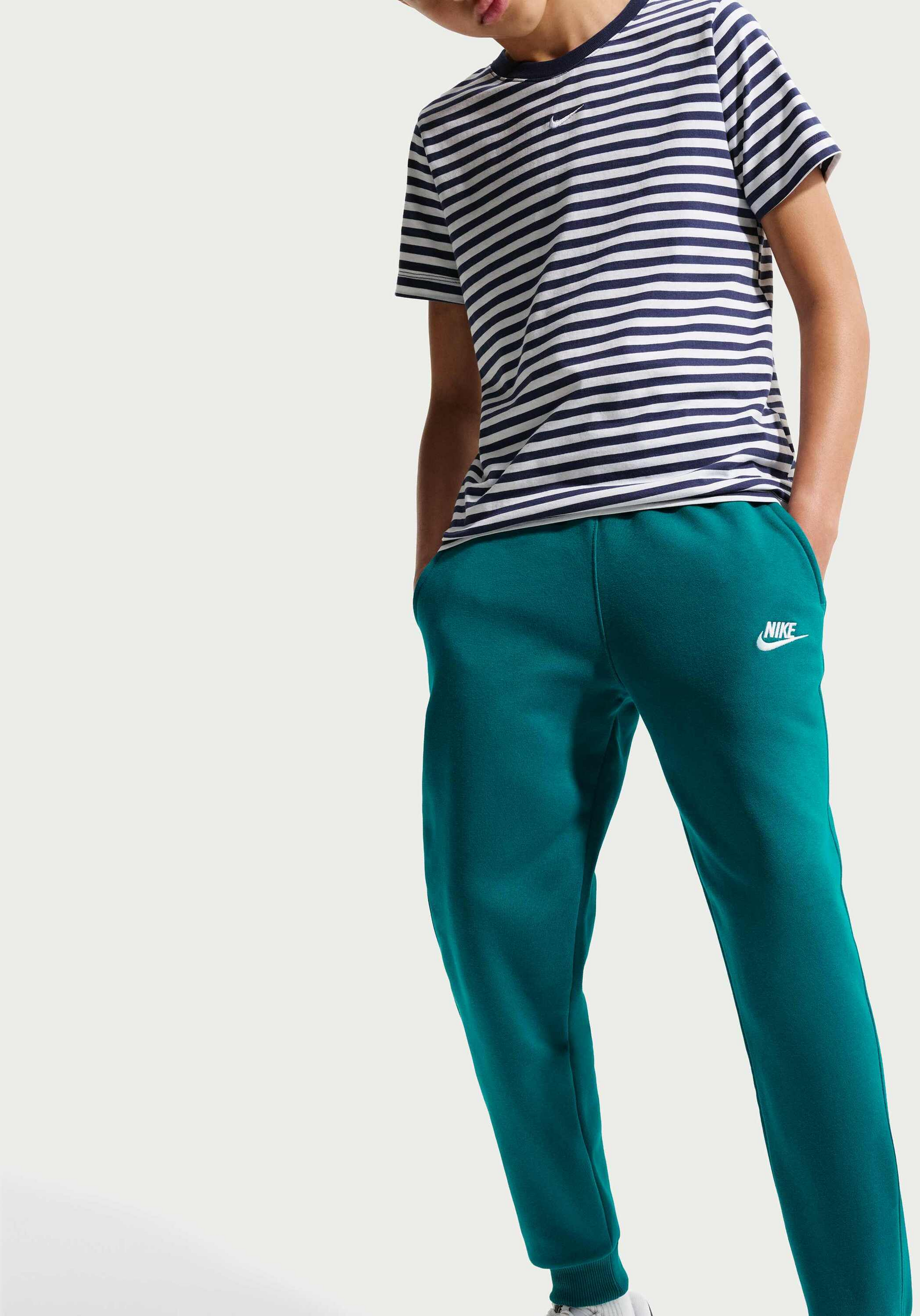 NIKE, Older Kids' Joggers Sportswear Club Fleece