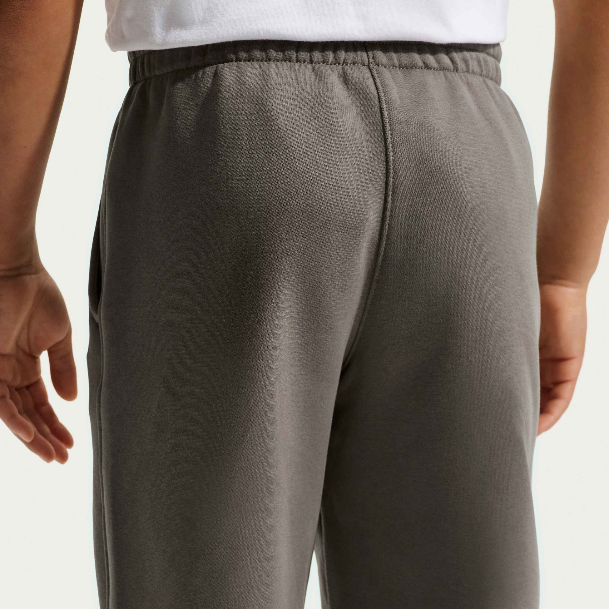NIKE, Older Kids' Joggers Sportswear Club Fleece