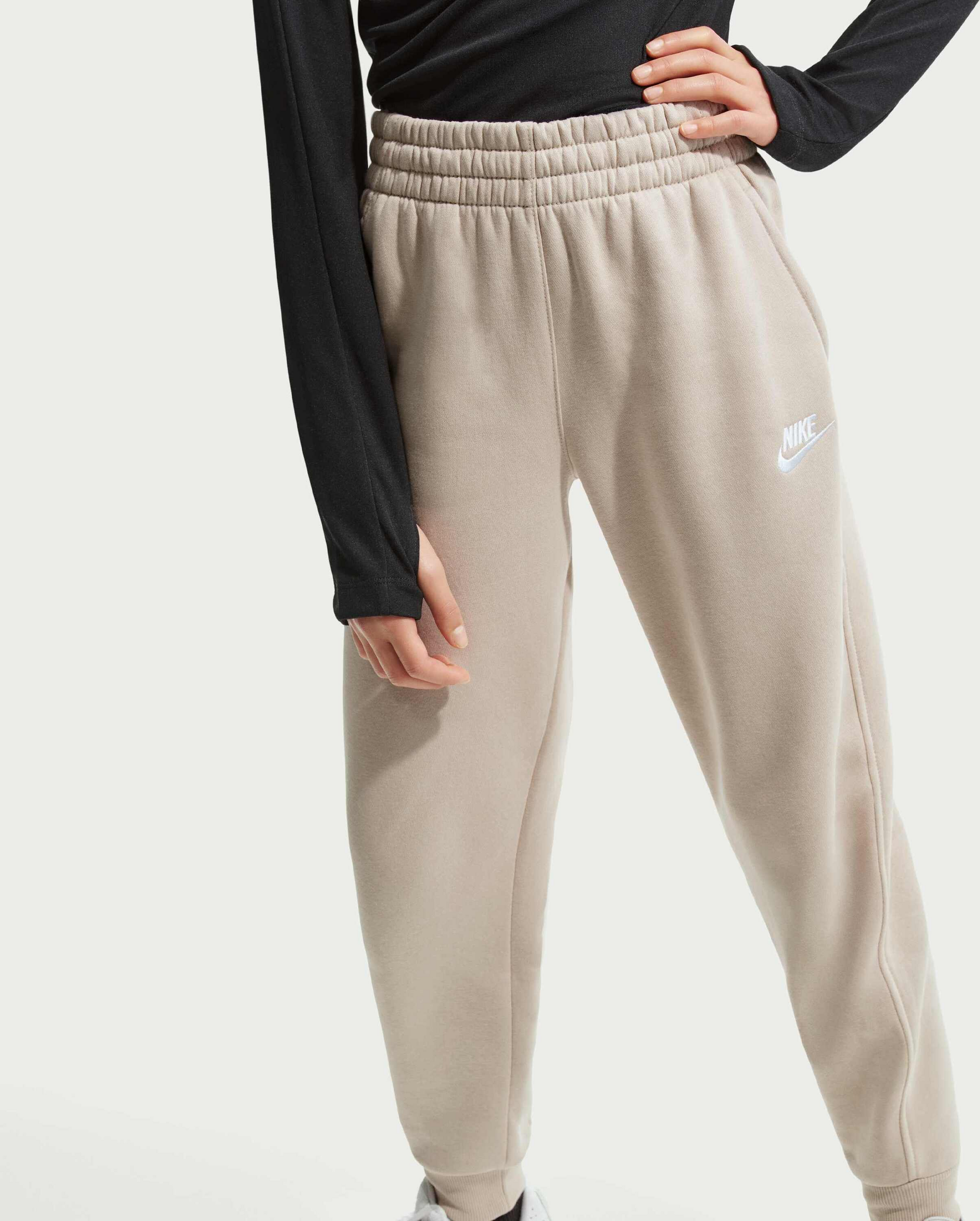 NIKE, Older Kids' Joggers Sportswear Club Fleece