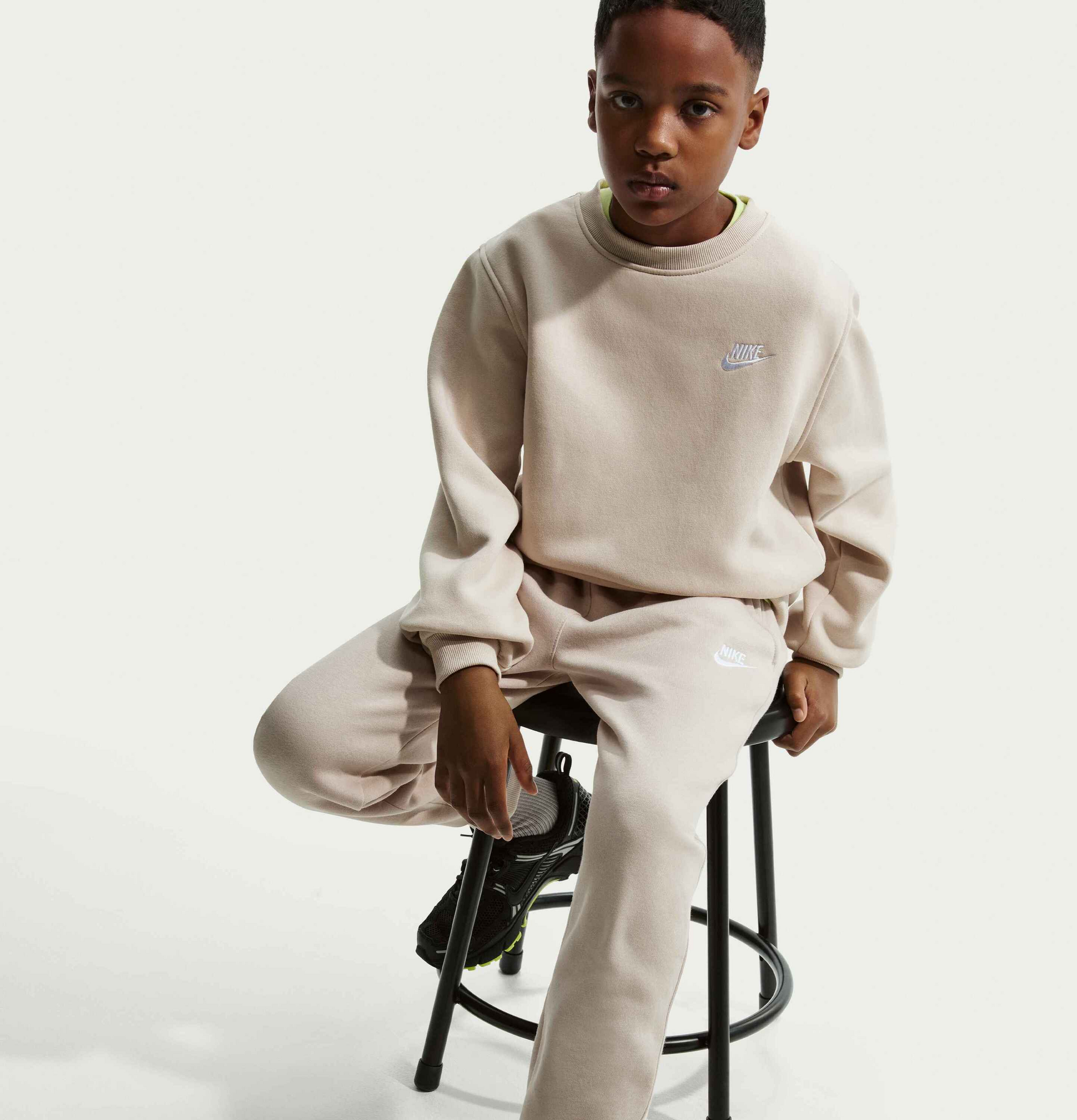 NIKE, Older Kids' Joggers Sportswear Club Fleece