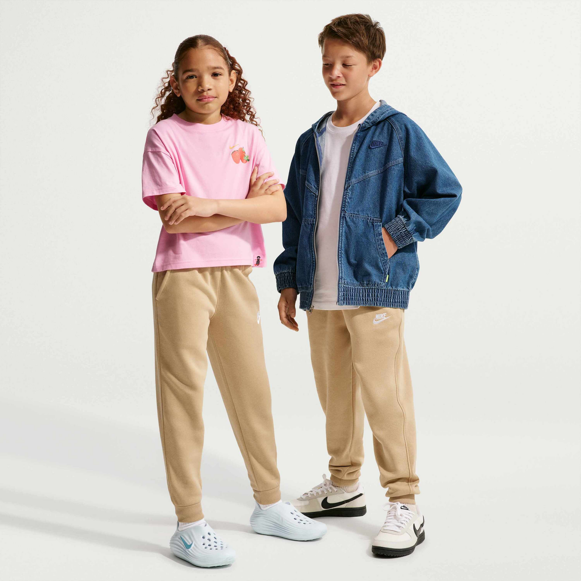 NIKE, Older Kids' Joggers Sportswear Club Fleece