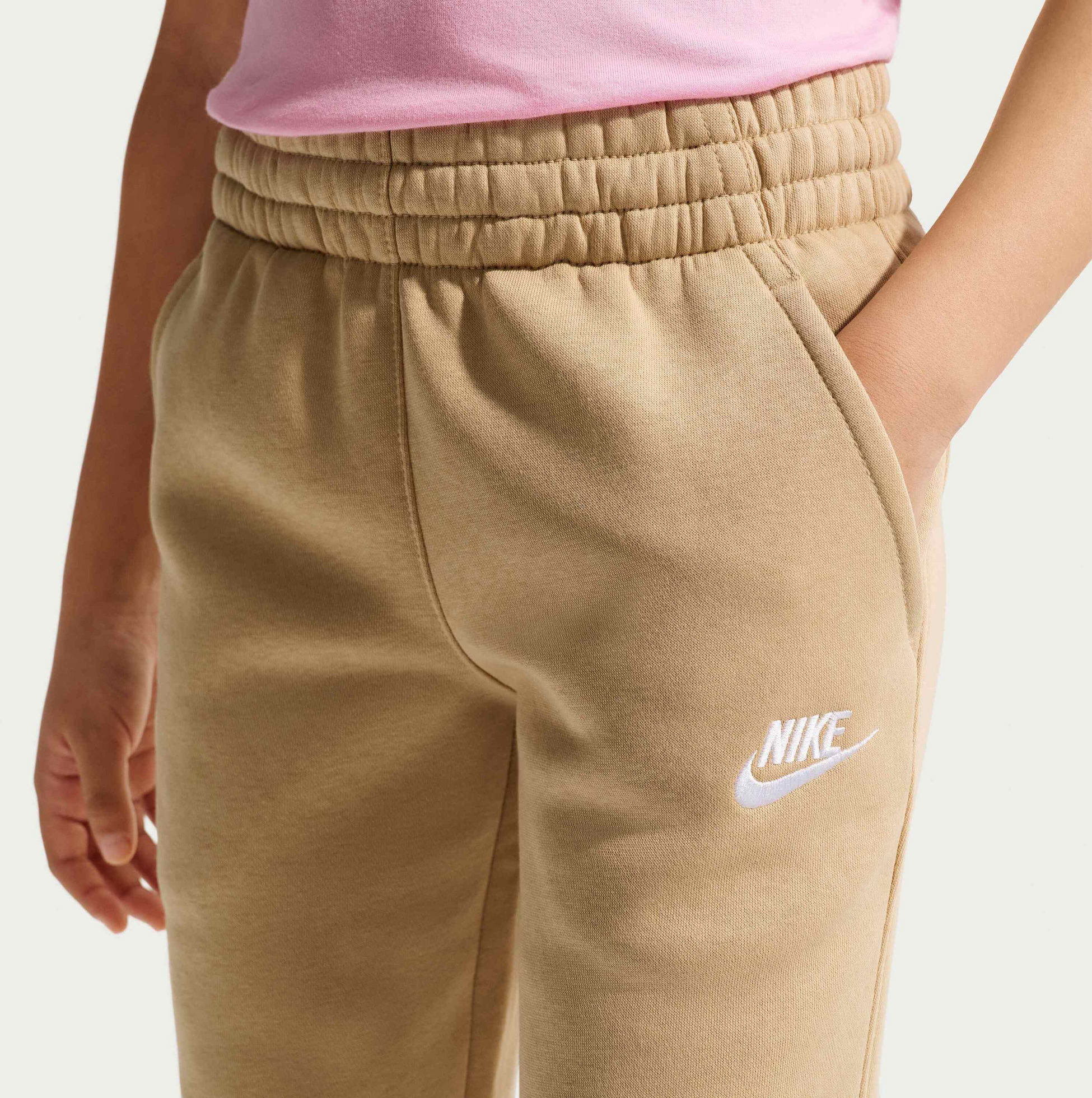 NIKE, Older Kids' Joggers Sportswear Club Fleece