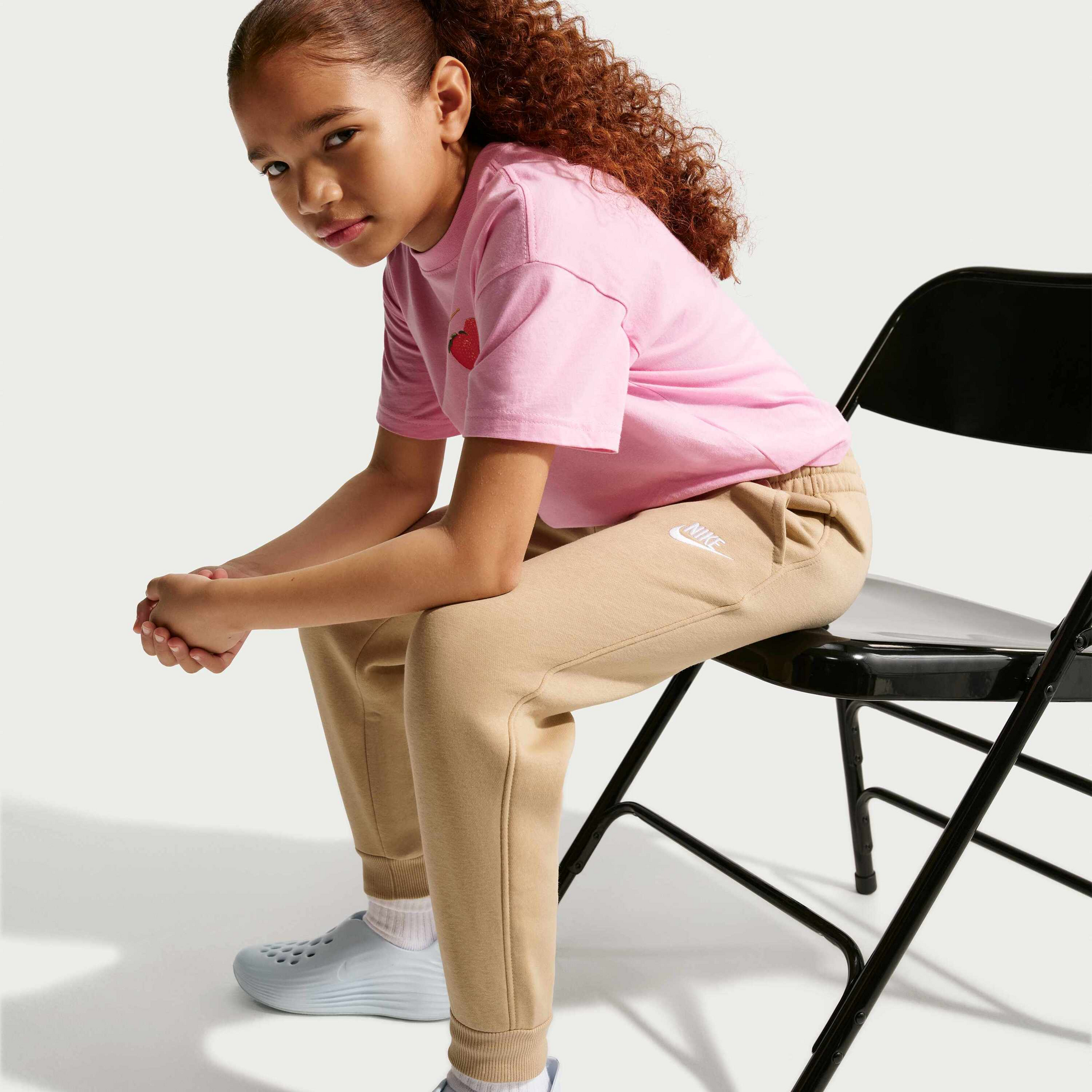NIKE, Older Kids' Joggers Sportswear Club Fleece