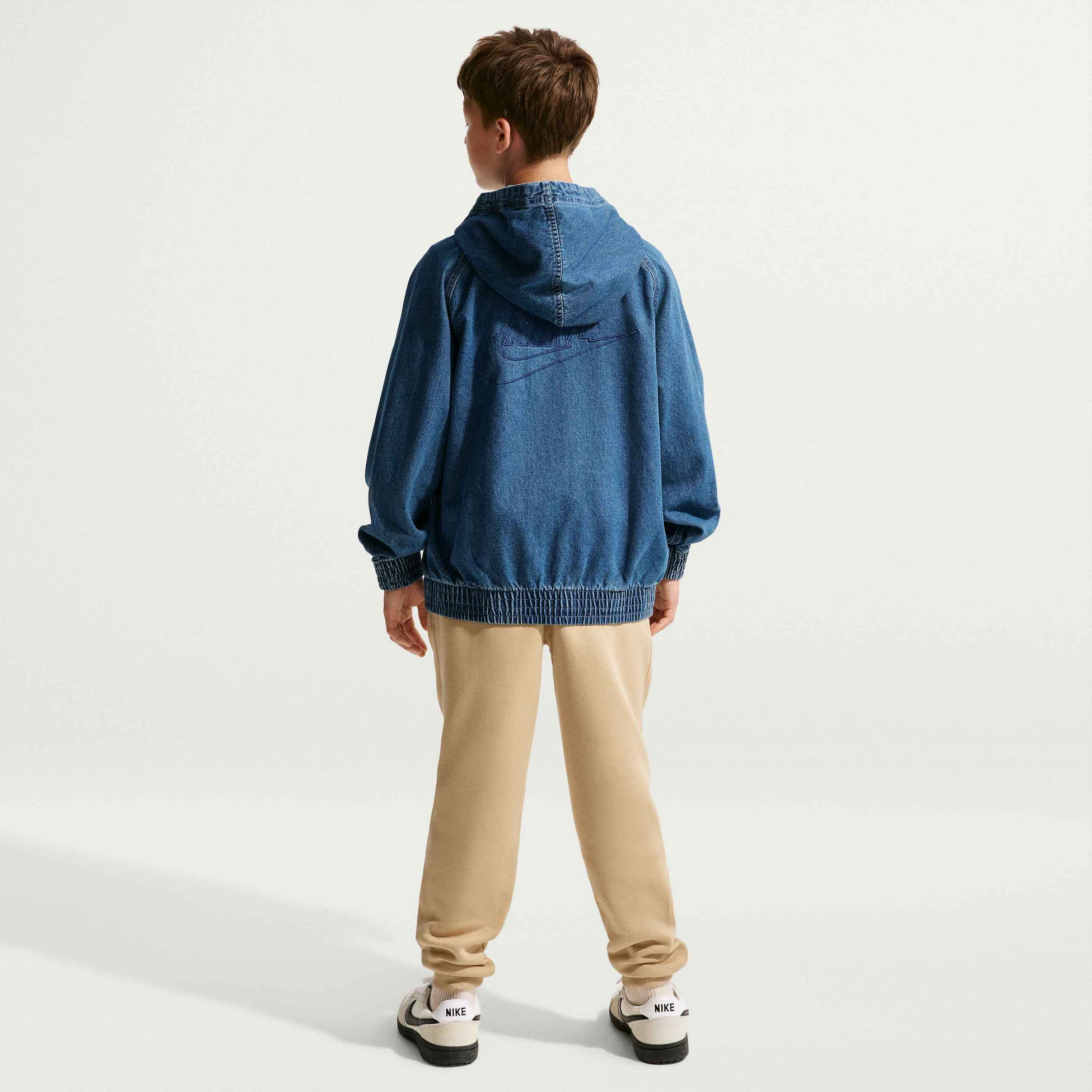 NIKE, Older Kids' Joggers Sportswear Club Fleece