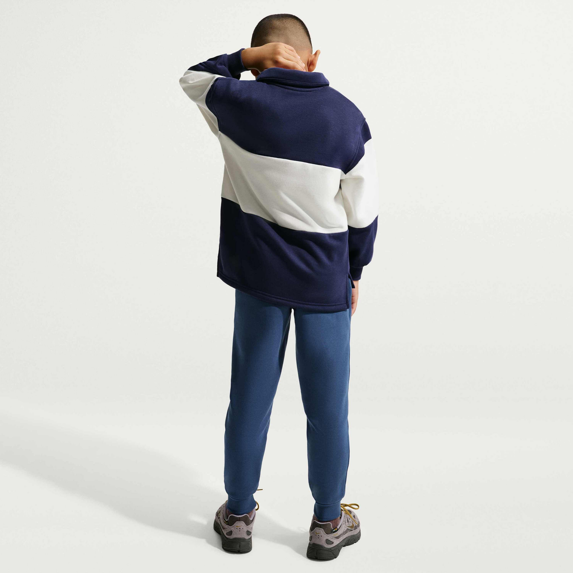 NIKE, Older Kids' Joggers Sportswear Club Fleece