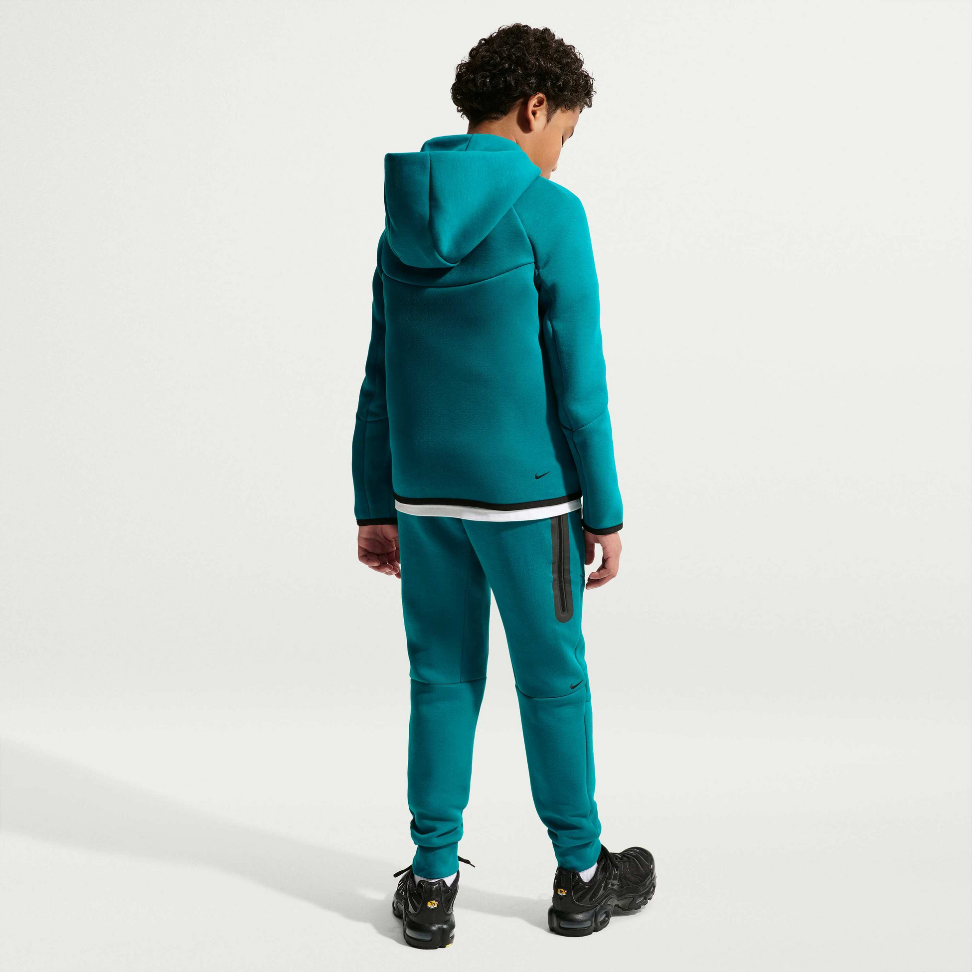 NIKE, Older Kids' Joggers Sportswear Tech Fleece