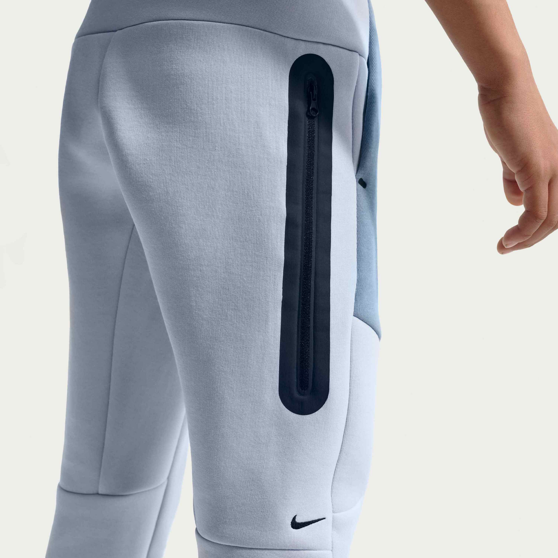 NIKE, Older Kids' Joggers Sportswear Tech Fleece
