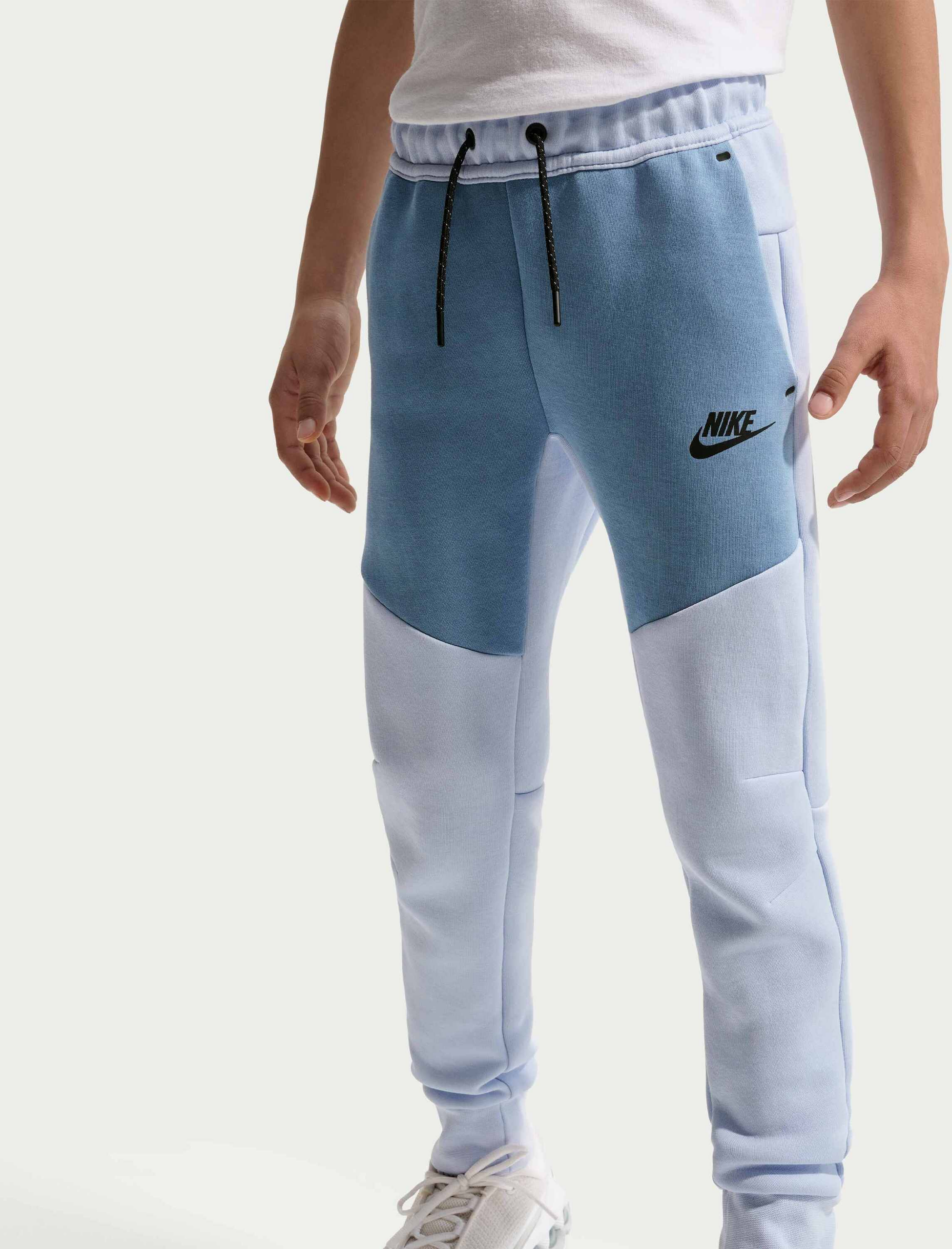 NIKE, Older Kids' Joggers Sportswear Tech Fleece