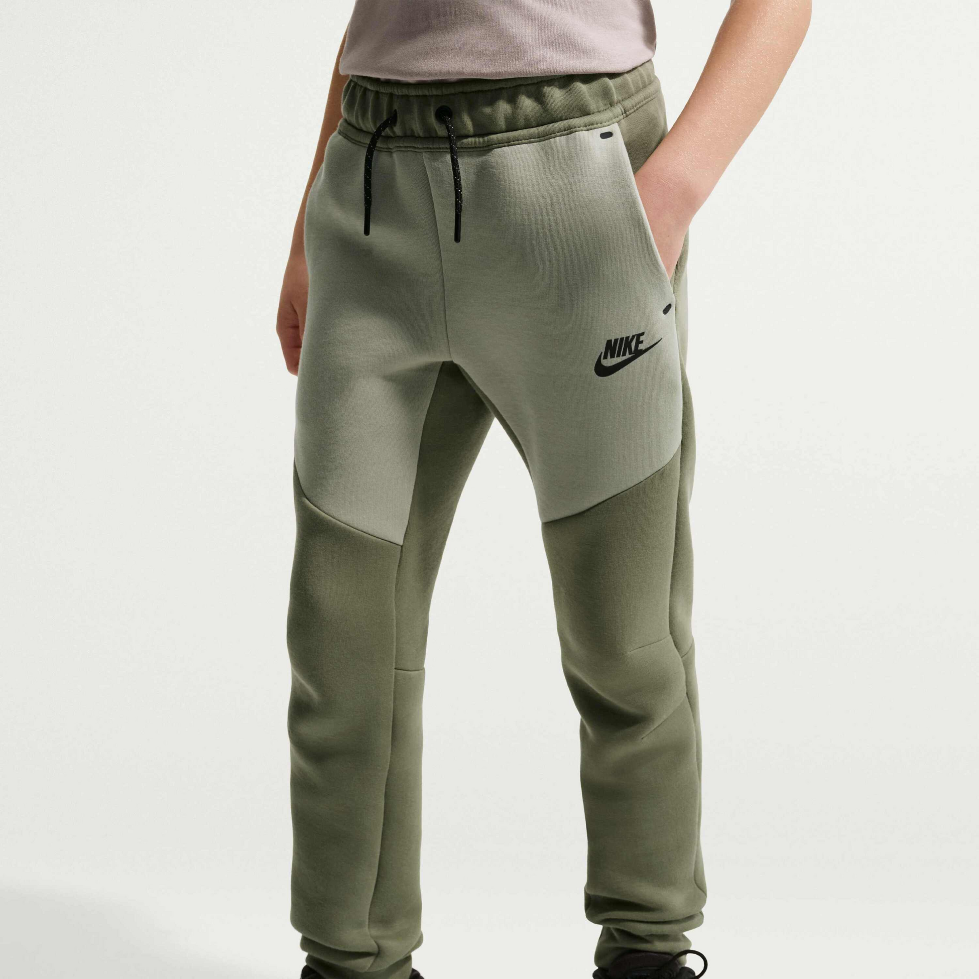 NIKE, Older Kids' Joggers Sportswear Tech Fleece