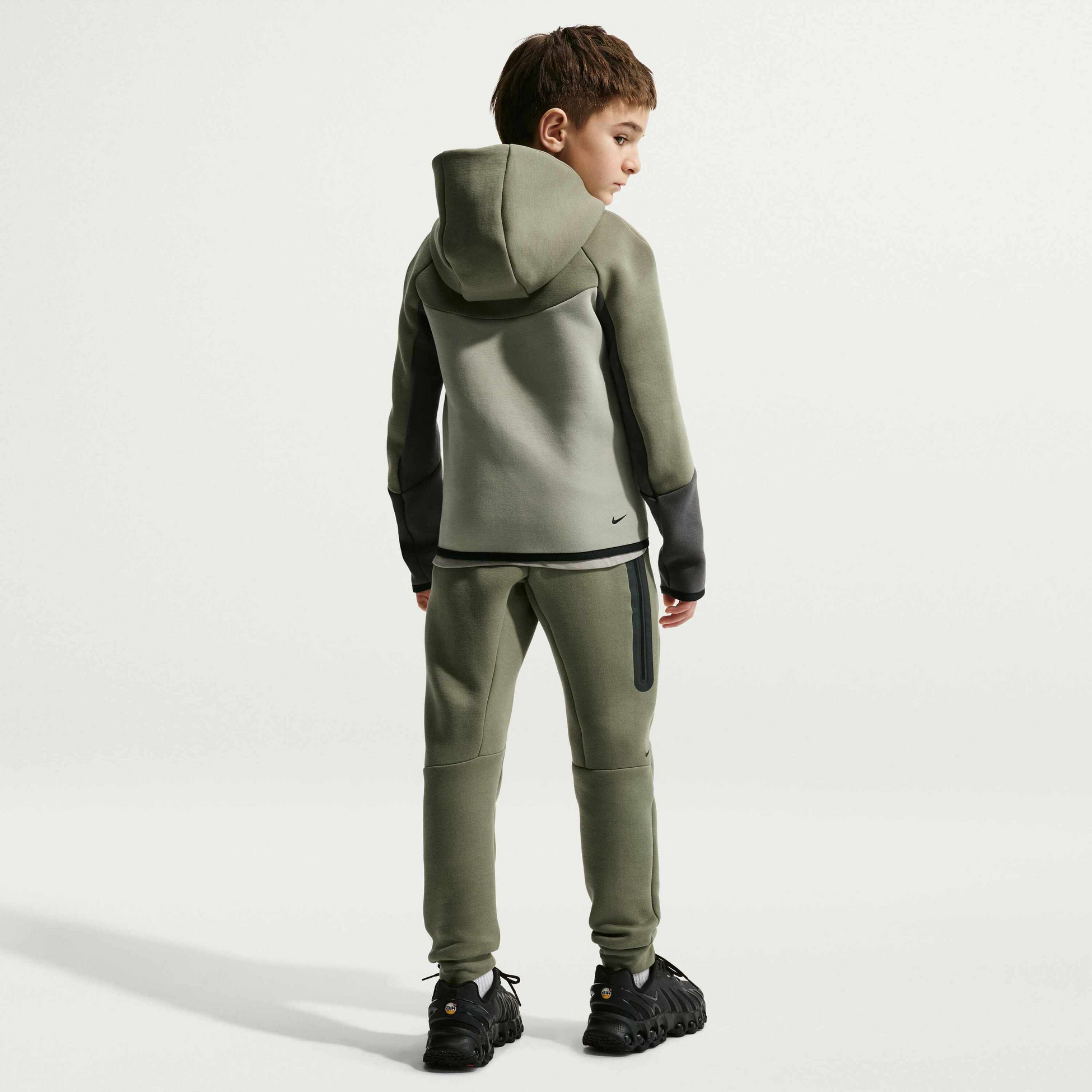 NIKE, Older Kids' Joggers Sportswear Tech Fleece