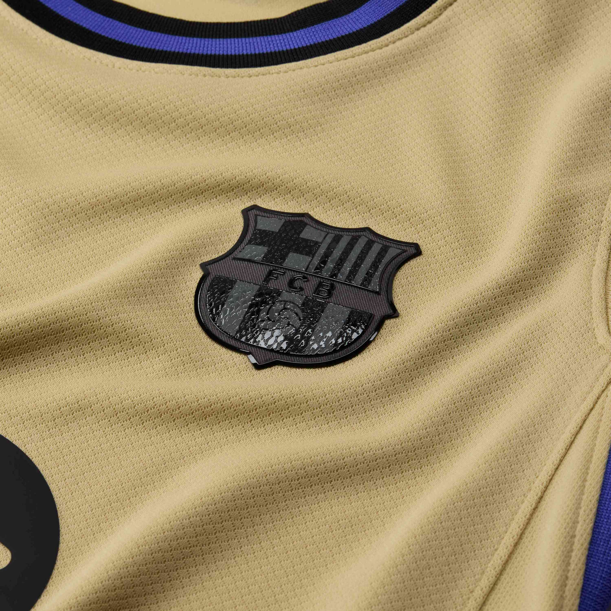 NIKE, Older Kids' Kobe Dri-fit Football Replica Shirt F.c. Barcelona 2025/26 Stadium Away