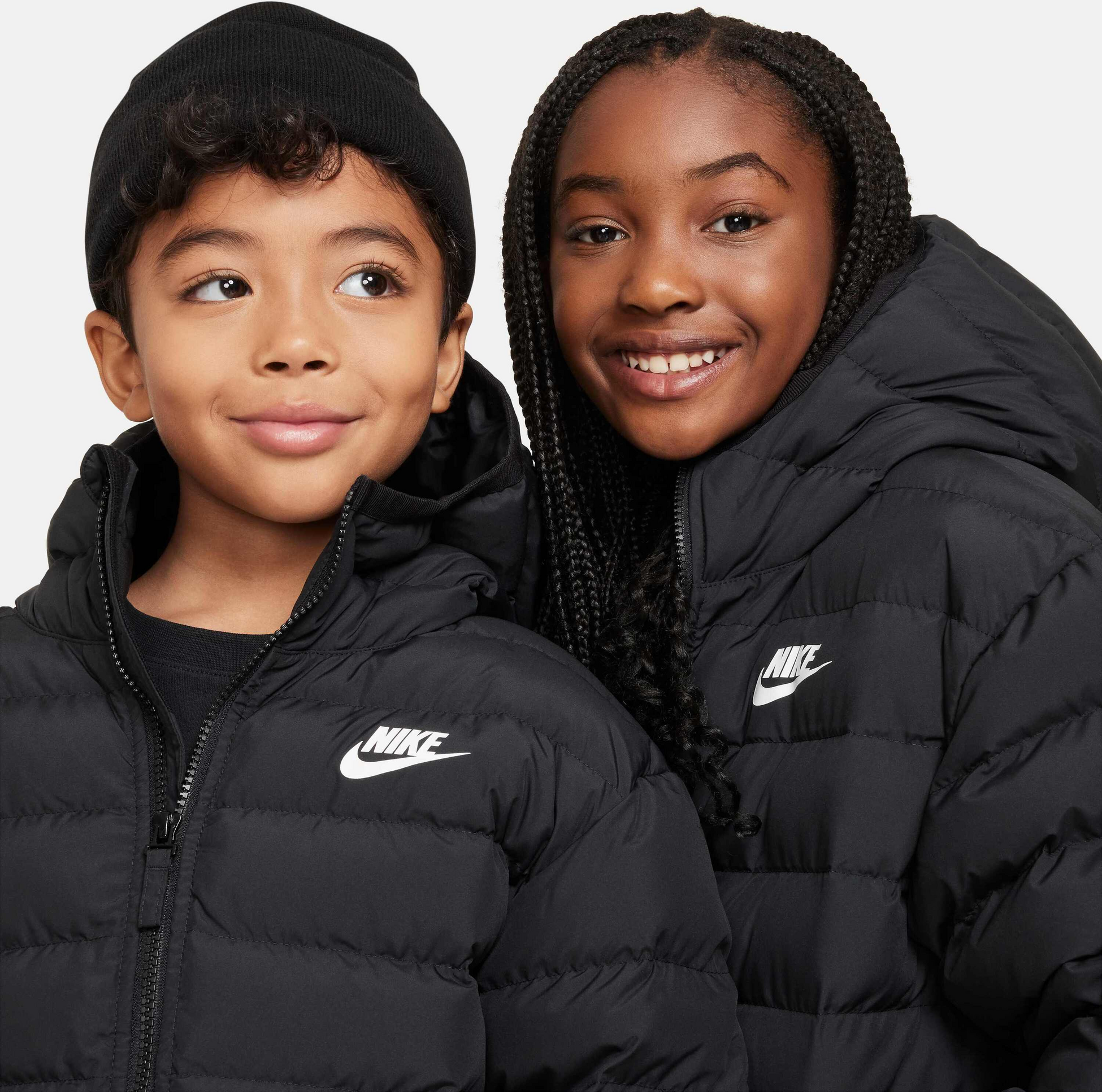 NIKE, Older Kids' Loose Hooded Jacket Sportswear Lightweight Synthetic Fill