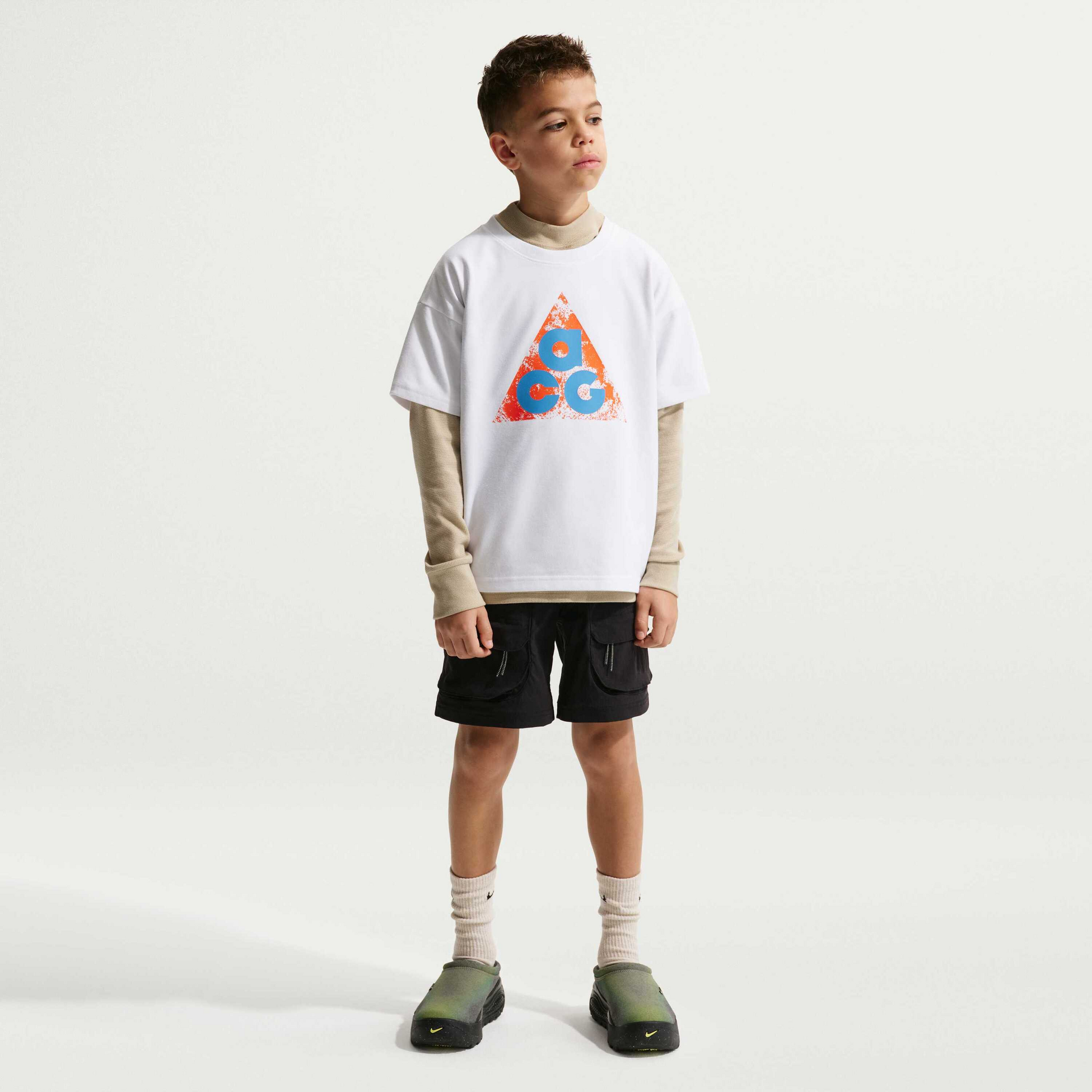 NIKE, Older Kids' Max90 T-shirt Acg