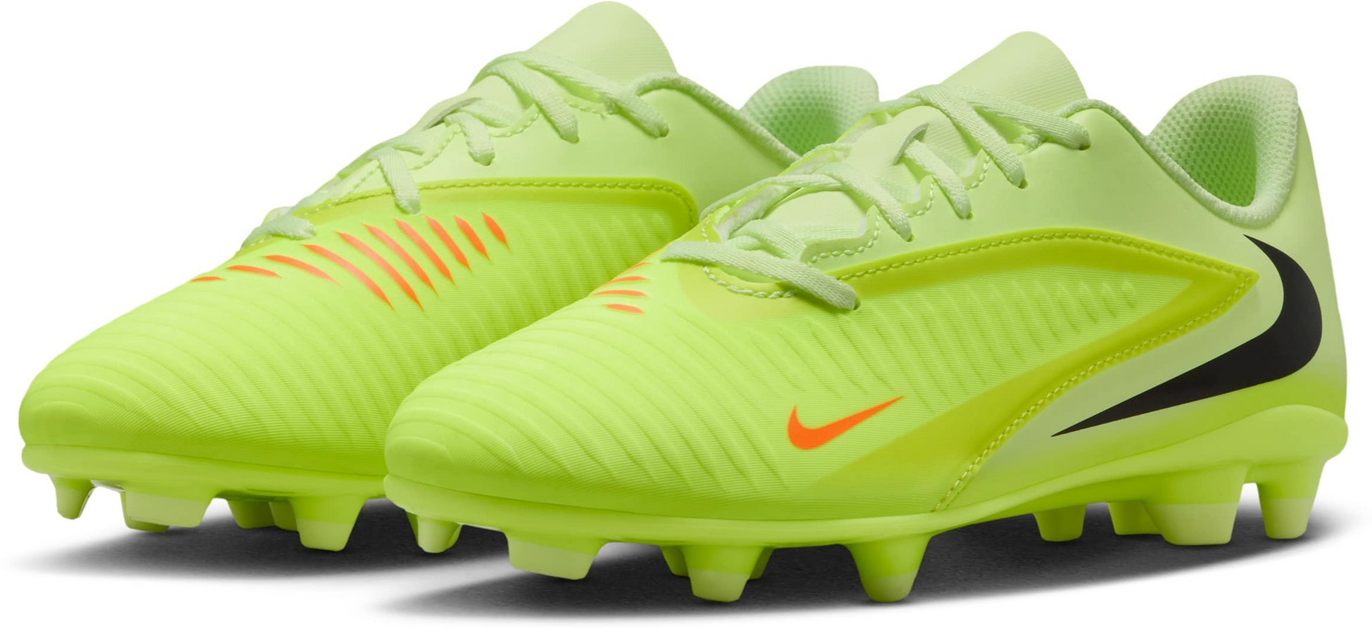 NIKE, Older Kids' Multi-ground Football Boot Jr. Phantom 6 Low Club