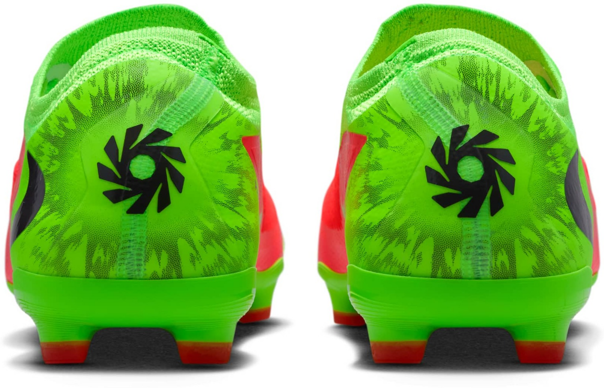 NIKE, Older Kids' Multi-ground Football Boot Jr. Phantom 6 Low Pro 'erling Haaland'