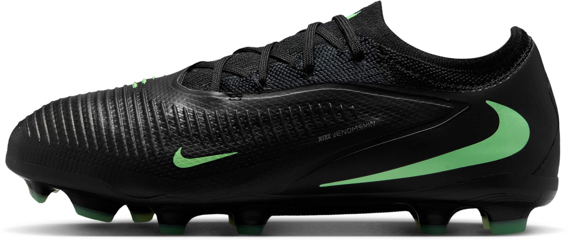 NIKE, Older Kids' Multi-ground Football Boot Jr. Phantom 6 Low Pro