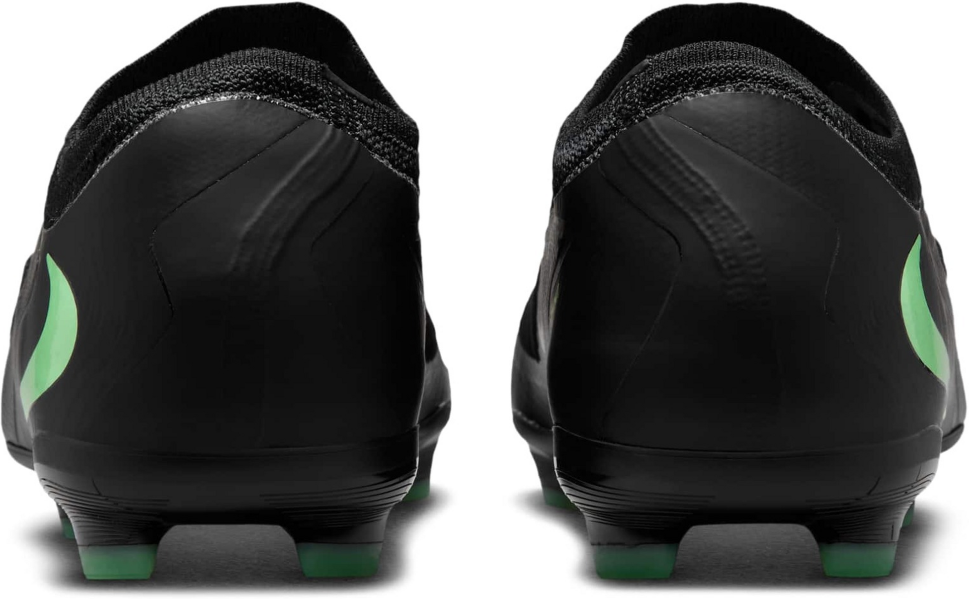 NIKE, Older Kids' Multi-ground Football Boot Jr. Phantom 6 Low Pro