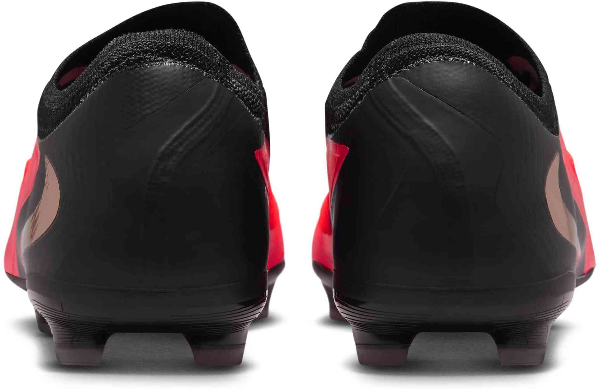 NIKE, Older Kids' Multi-ground Football Boot Jr. Phantom 6 Low Pro