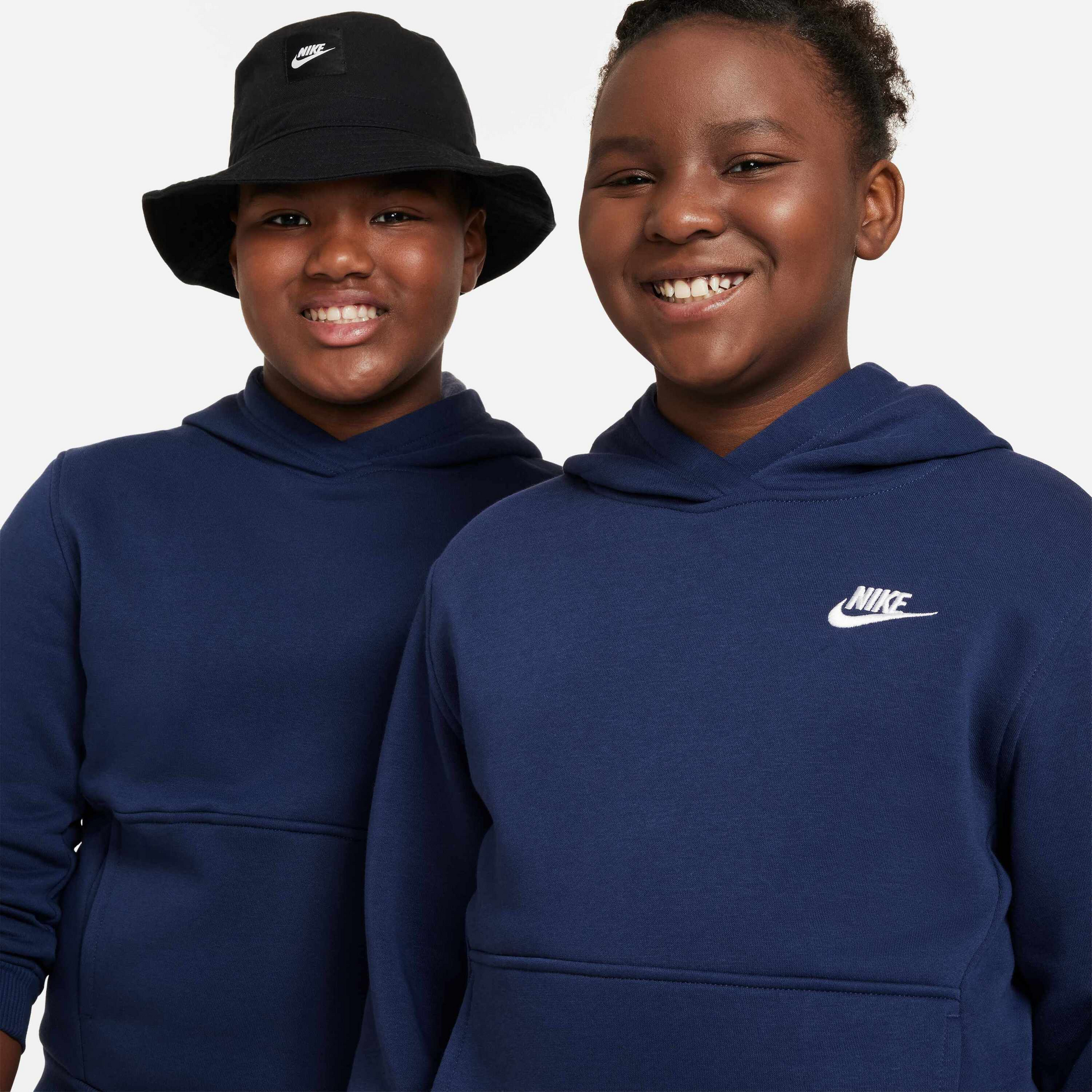 NIKE, Older Kids' Pullover Hoodie (extended Size) Sportswear Club Fleece