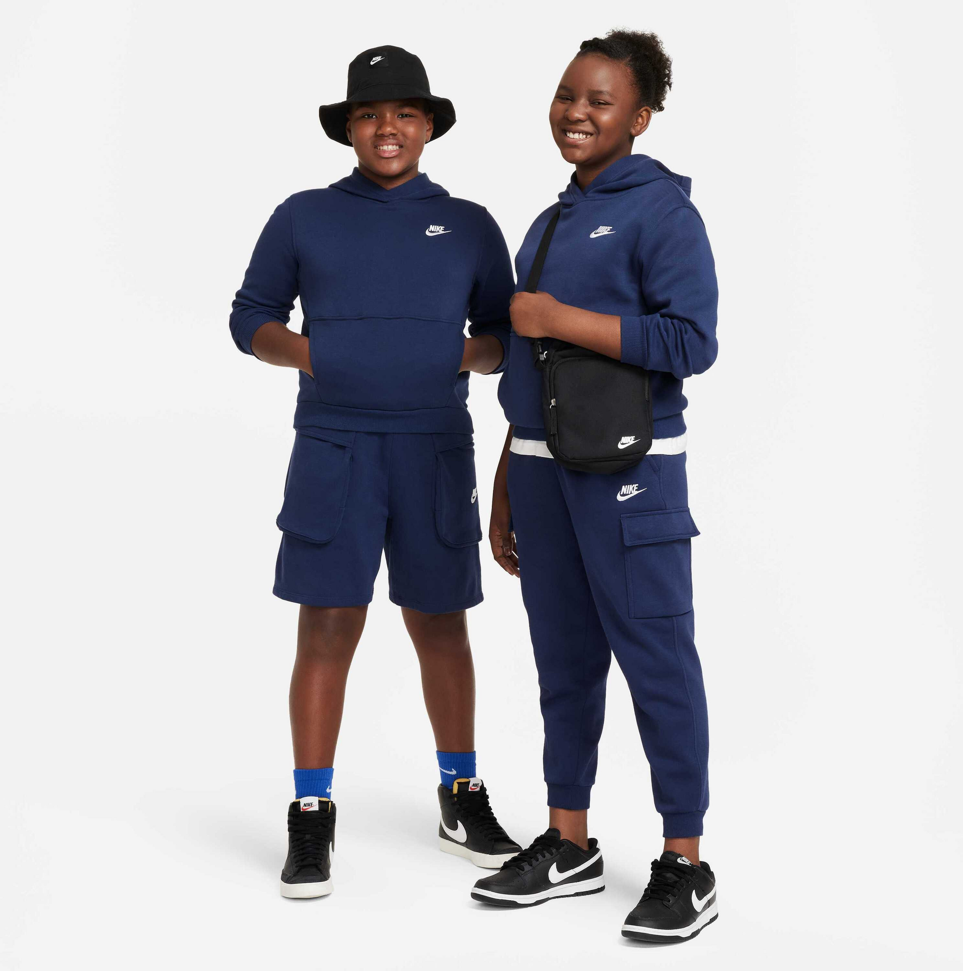 NIKE, Older Kids' Pullover Hoodie (extended Size) Sportswear Club Fleece