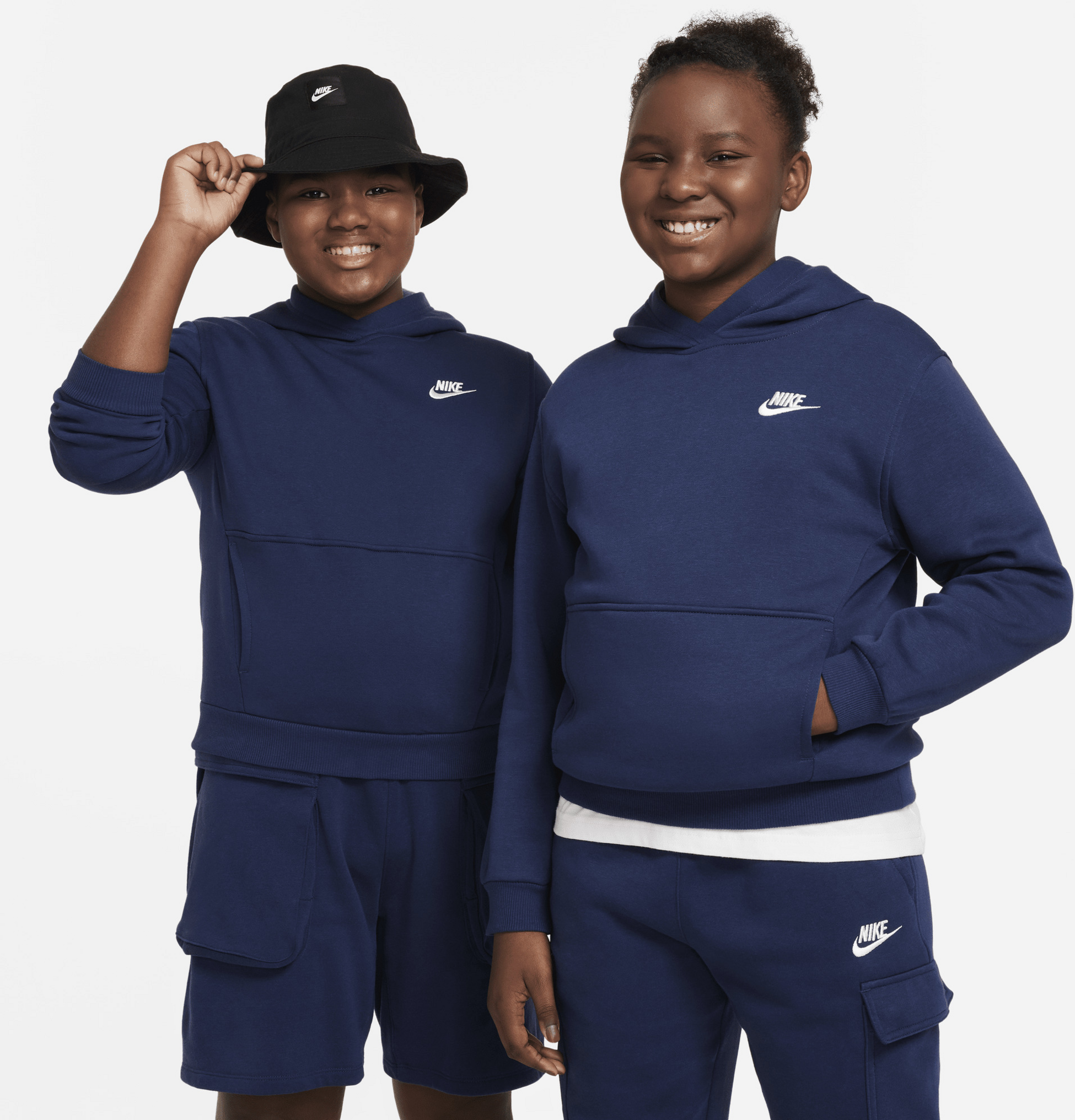 NIKE, Older Kids' Pullover Hoodie (extended Size) Sportswear Club Fleece