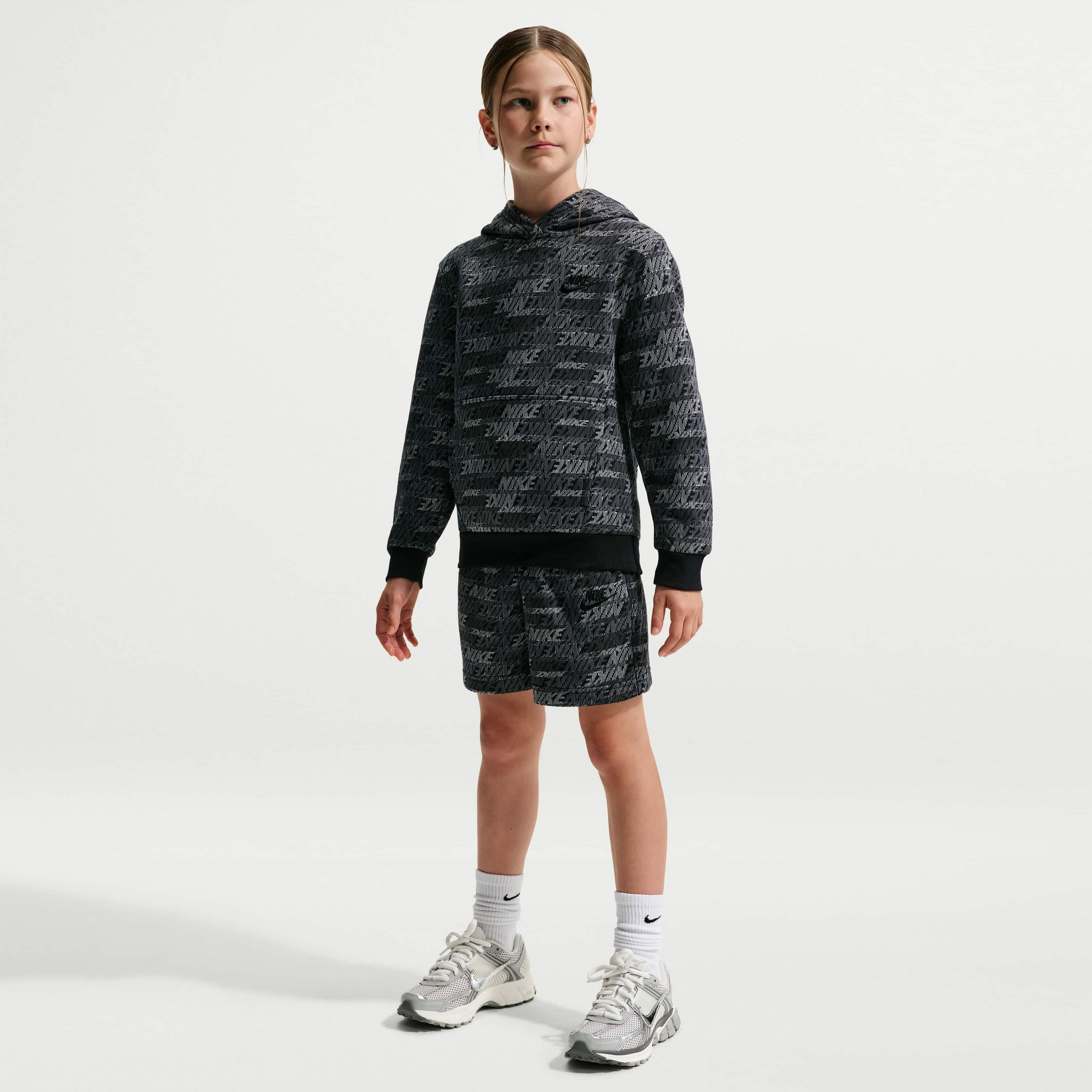 NIKE, Older Kids' Pullover Hoodie Sportswear Club Fleece