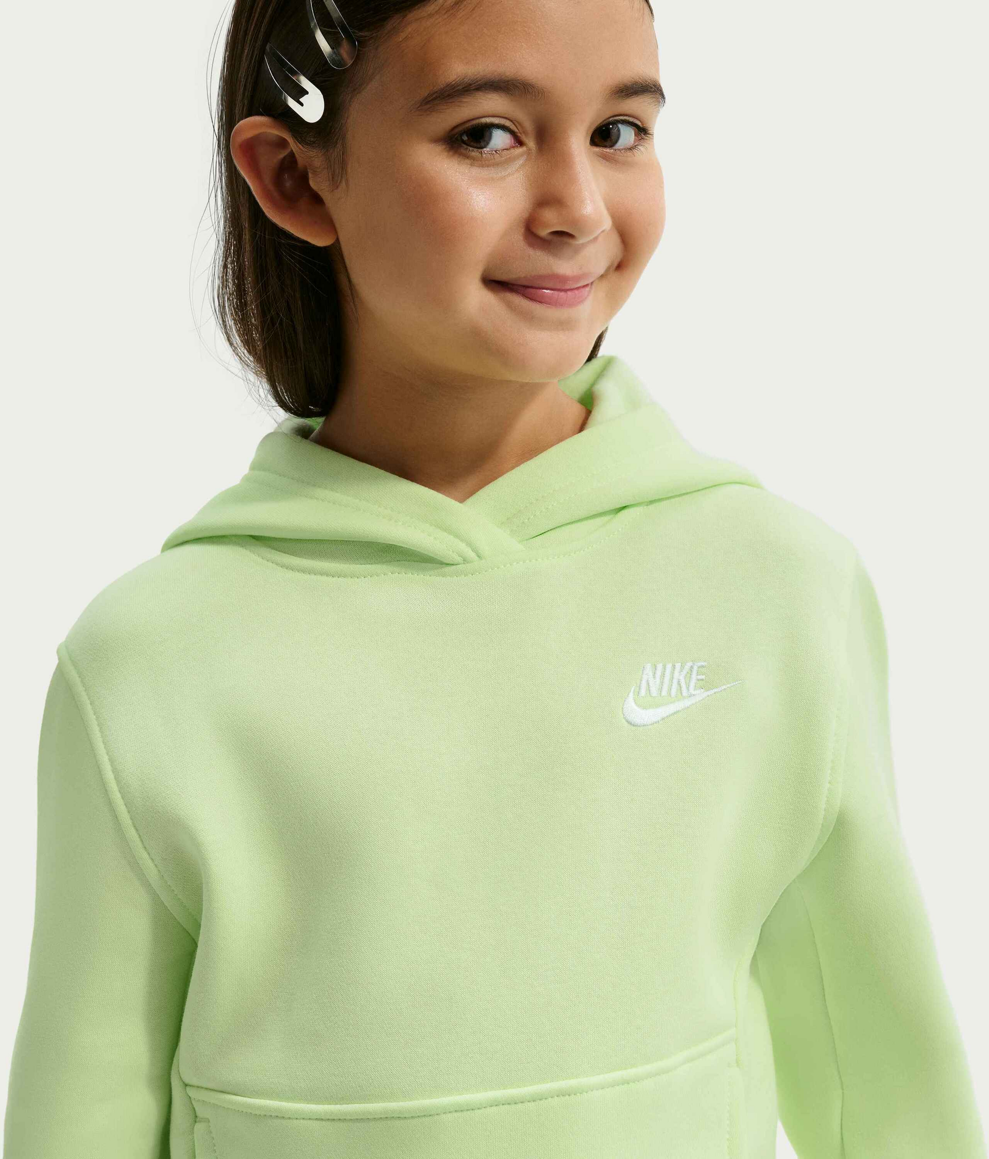 NIKE, Older Kids' Pullover Hoodie Sportswear Club Fleece