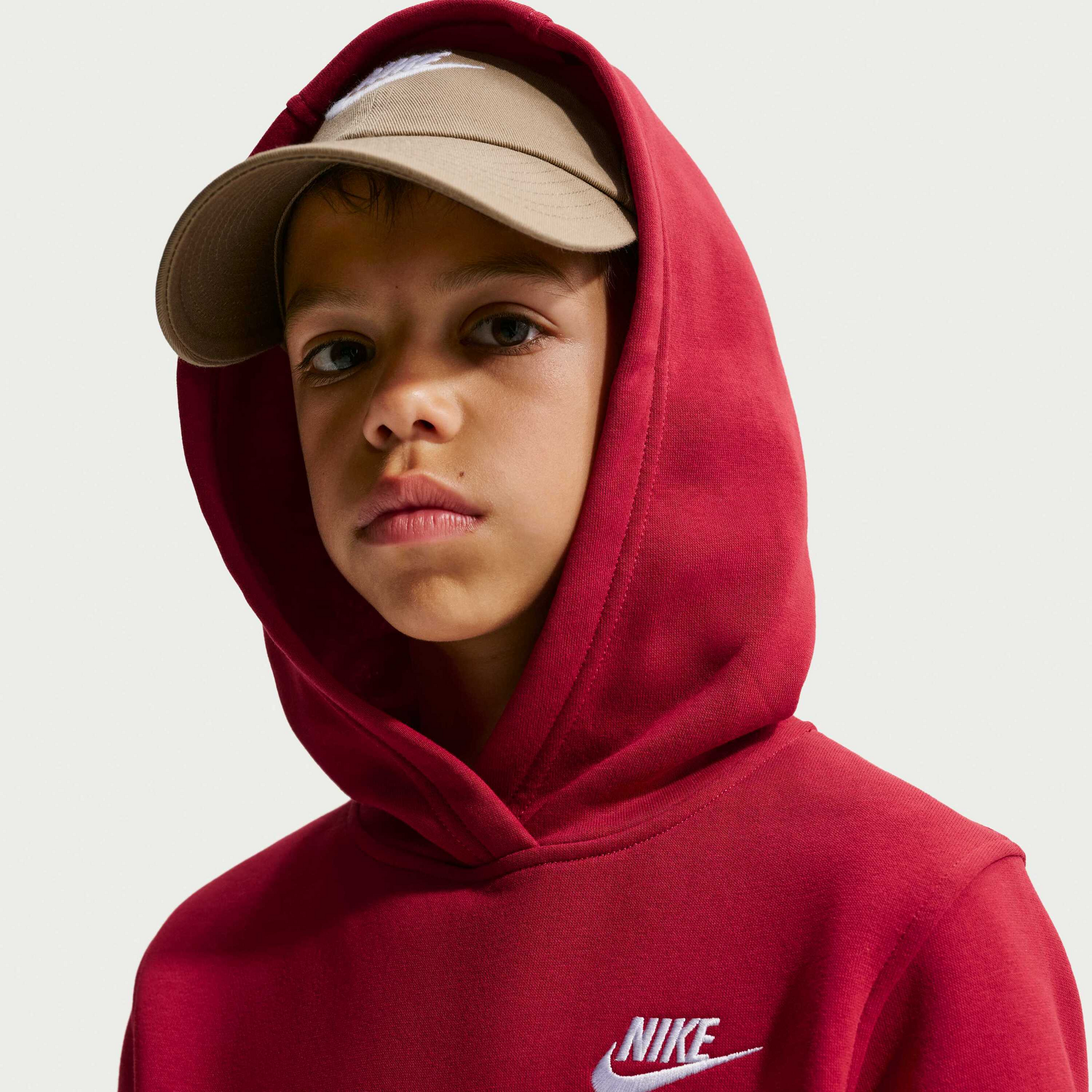 NIKE, Older Kids' Pullover Hoodie Sportswear Club Fleece