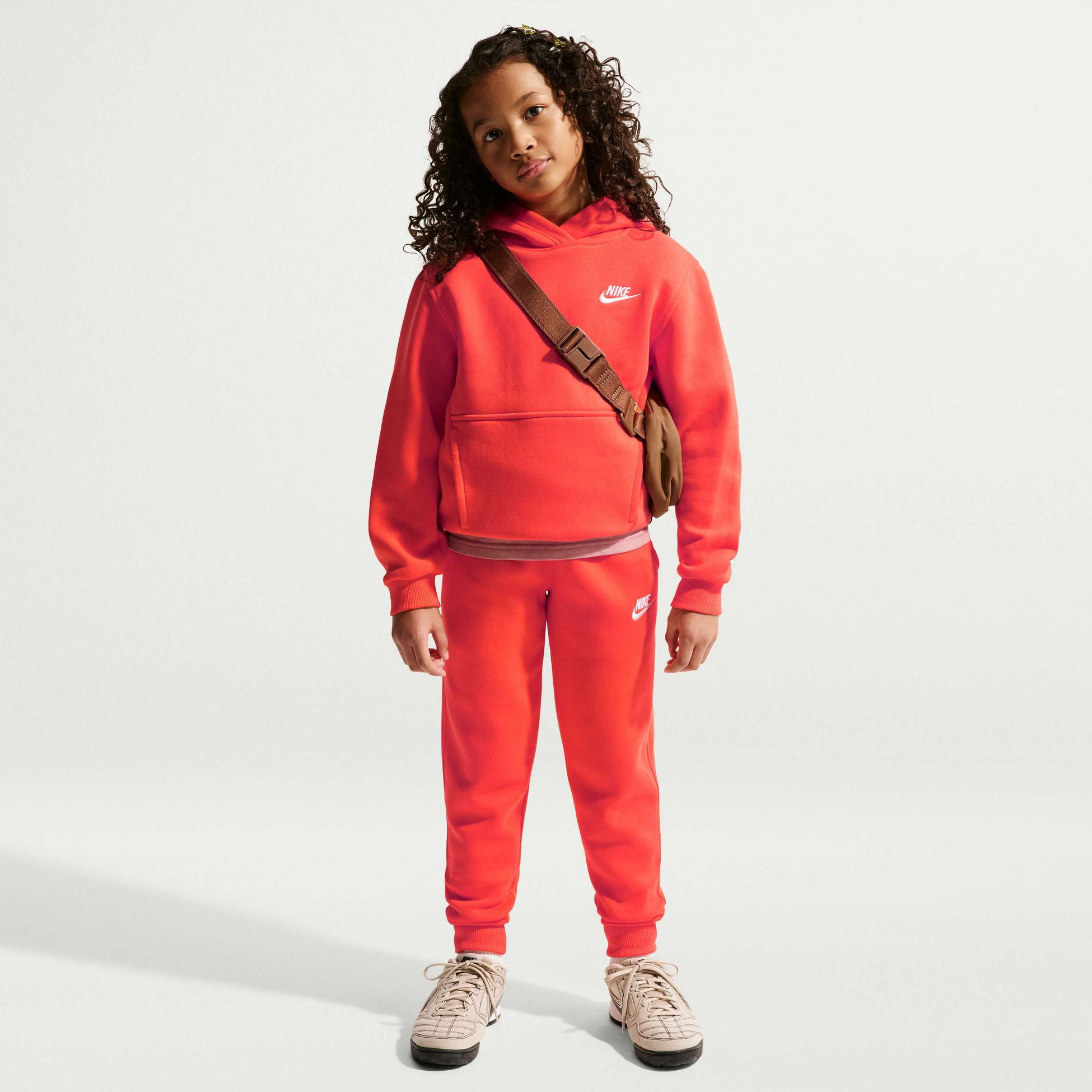 NIKE, Older Kids' Pullover Hoodie Sportswear Club Fleece