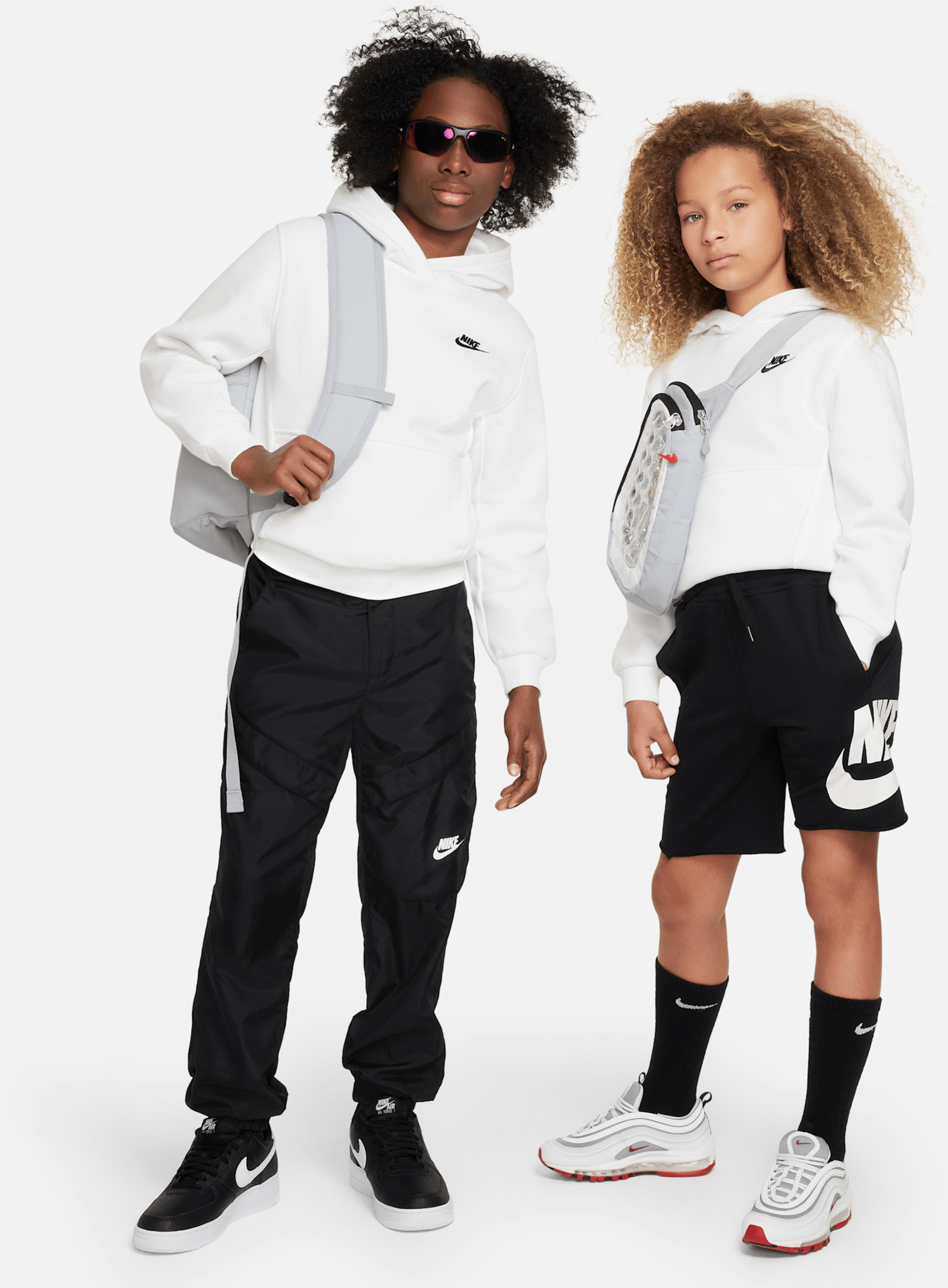 NIKE, Older Kids' Pullover Hoodie Sportswear Club Fleece