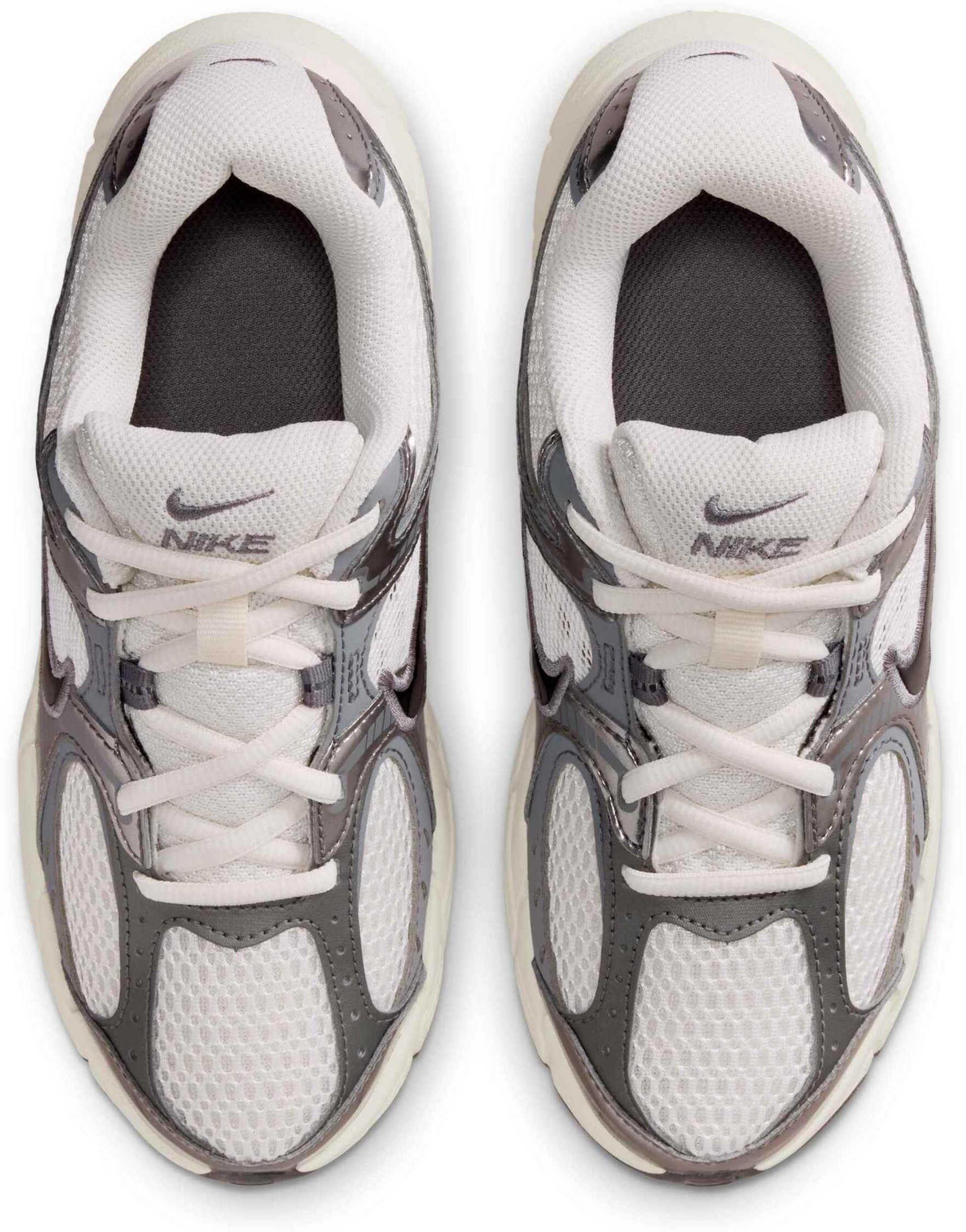 NIKE, Older Kids' Shoes V5 Rnr