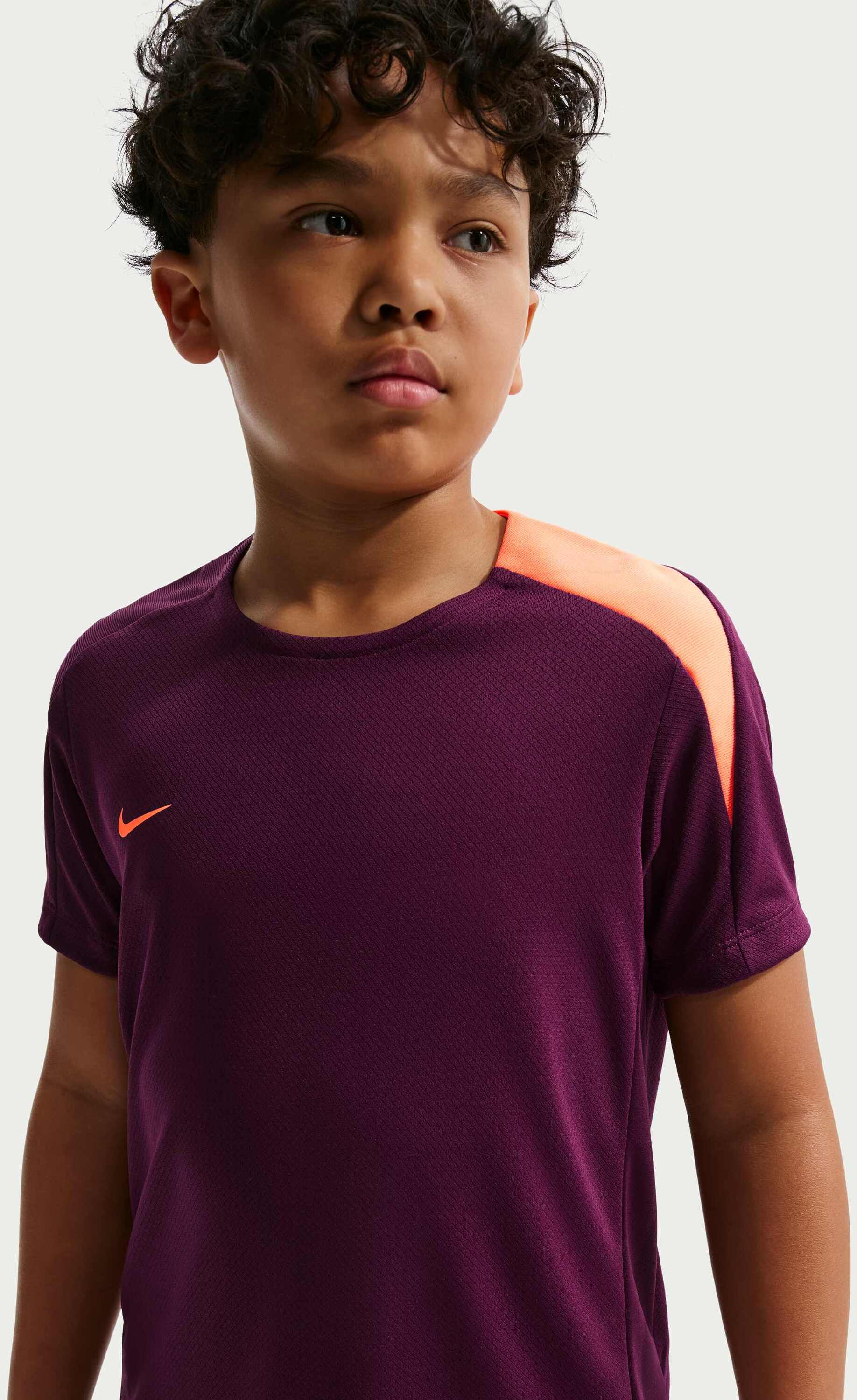 NIKE, Older Kids' Short-sleeve Football Top Dri-fit Strike