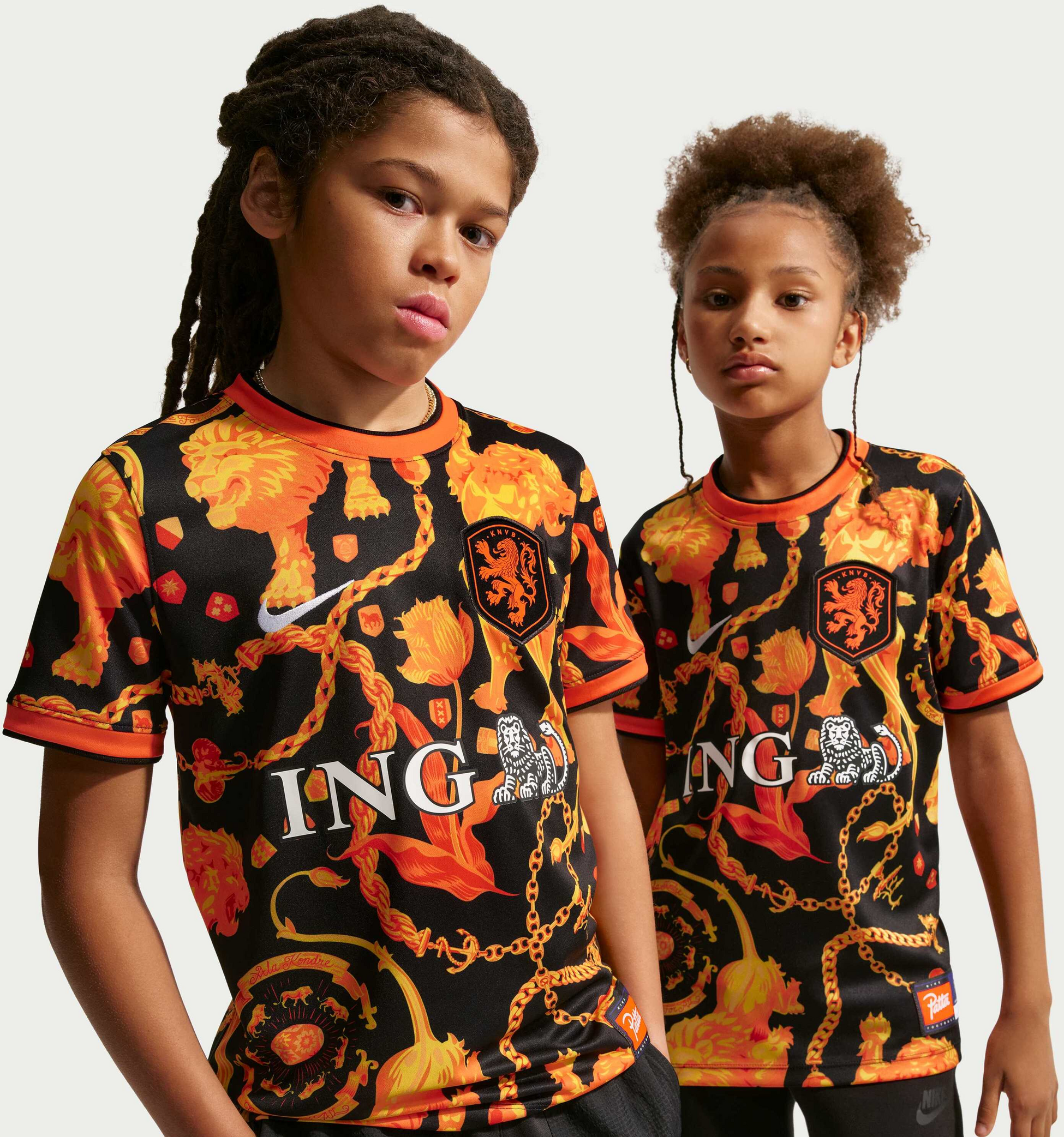 NIKE, Older Kids' Short-sleeve Football Top Netherlands X Patta