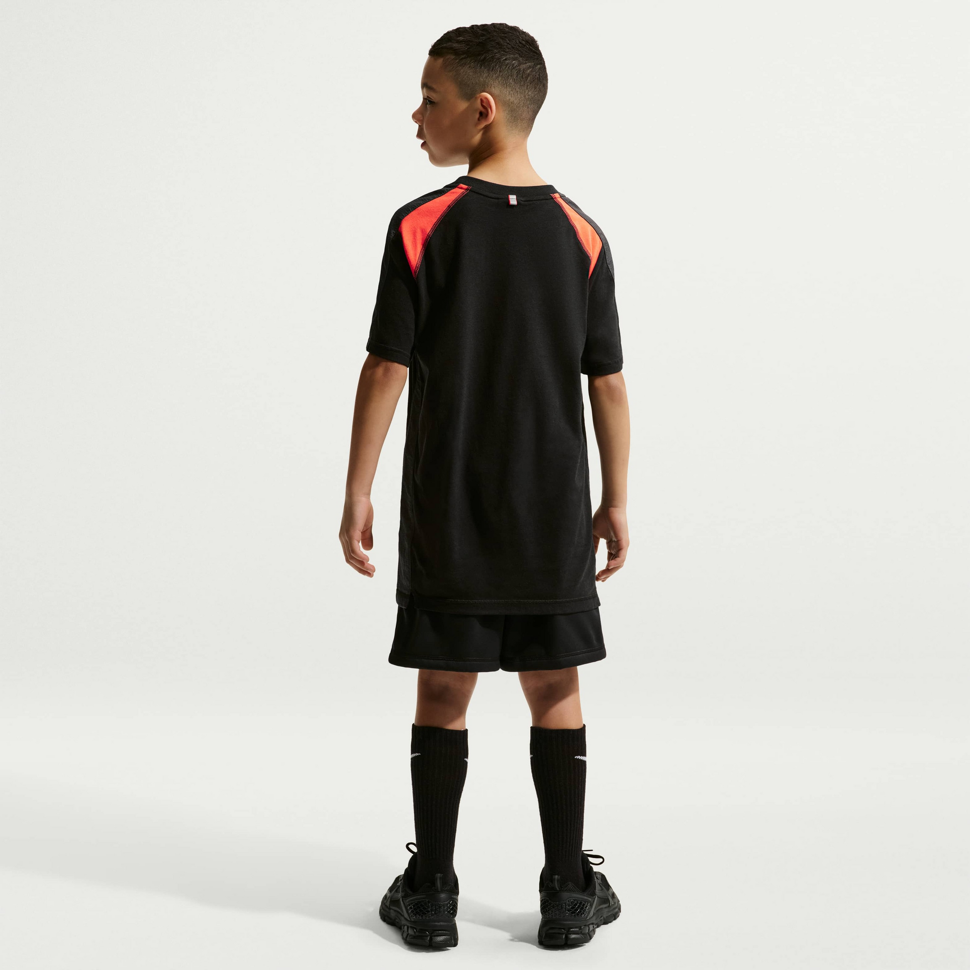 NIKE, Older Kids' Short-sleeve Top Sportswear City Utility