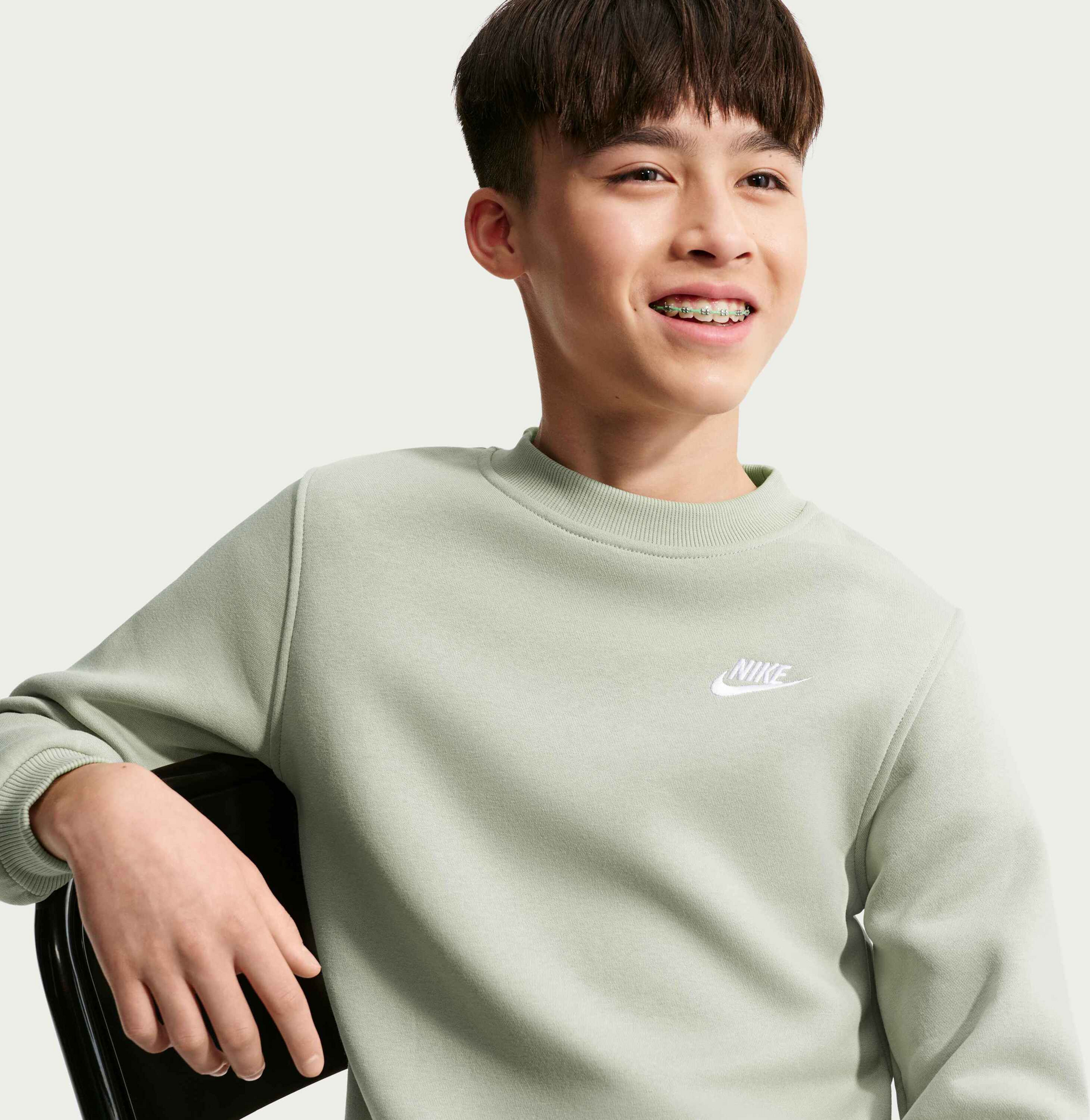 NIKE, Older Kids' Sweatshirt Sportswear Club Fleece