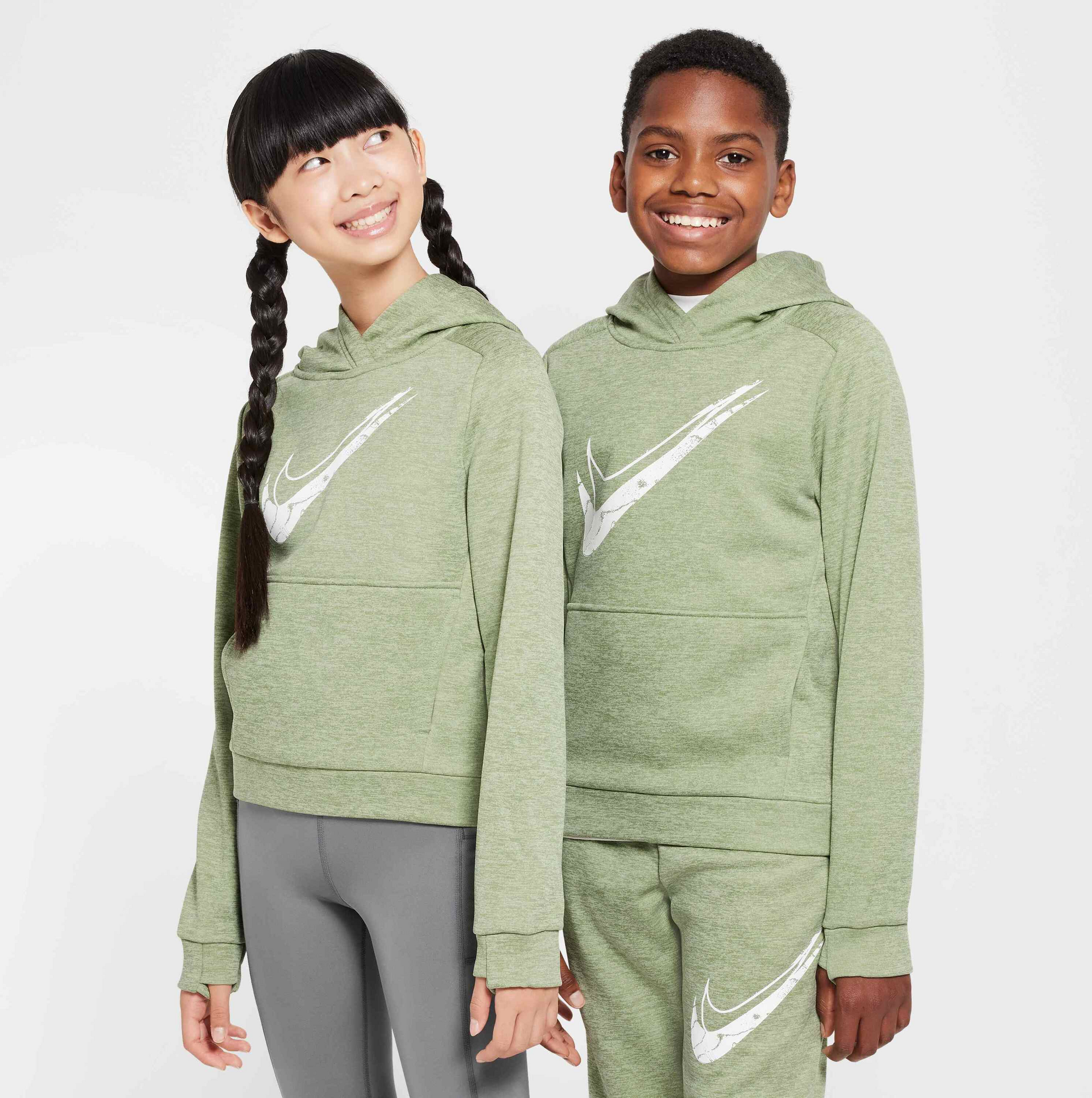 NIKE, Older Kids' Therma-fit Hoodie Multi Stain Repel