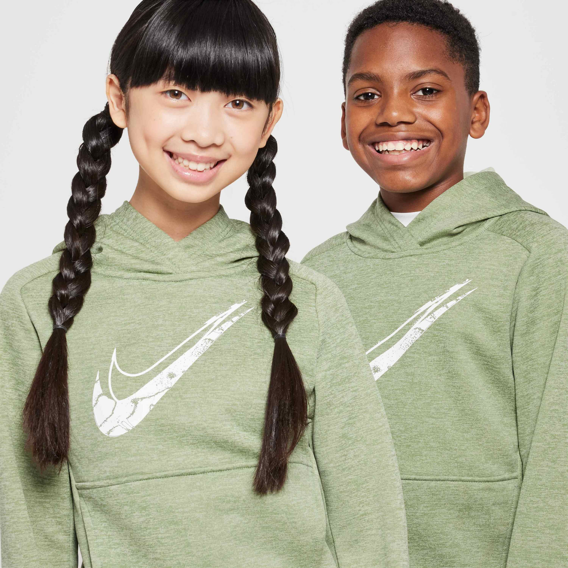 NIKE, Older Kids' Therma-fit Hoodie Multi Stain Repel