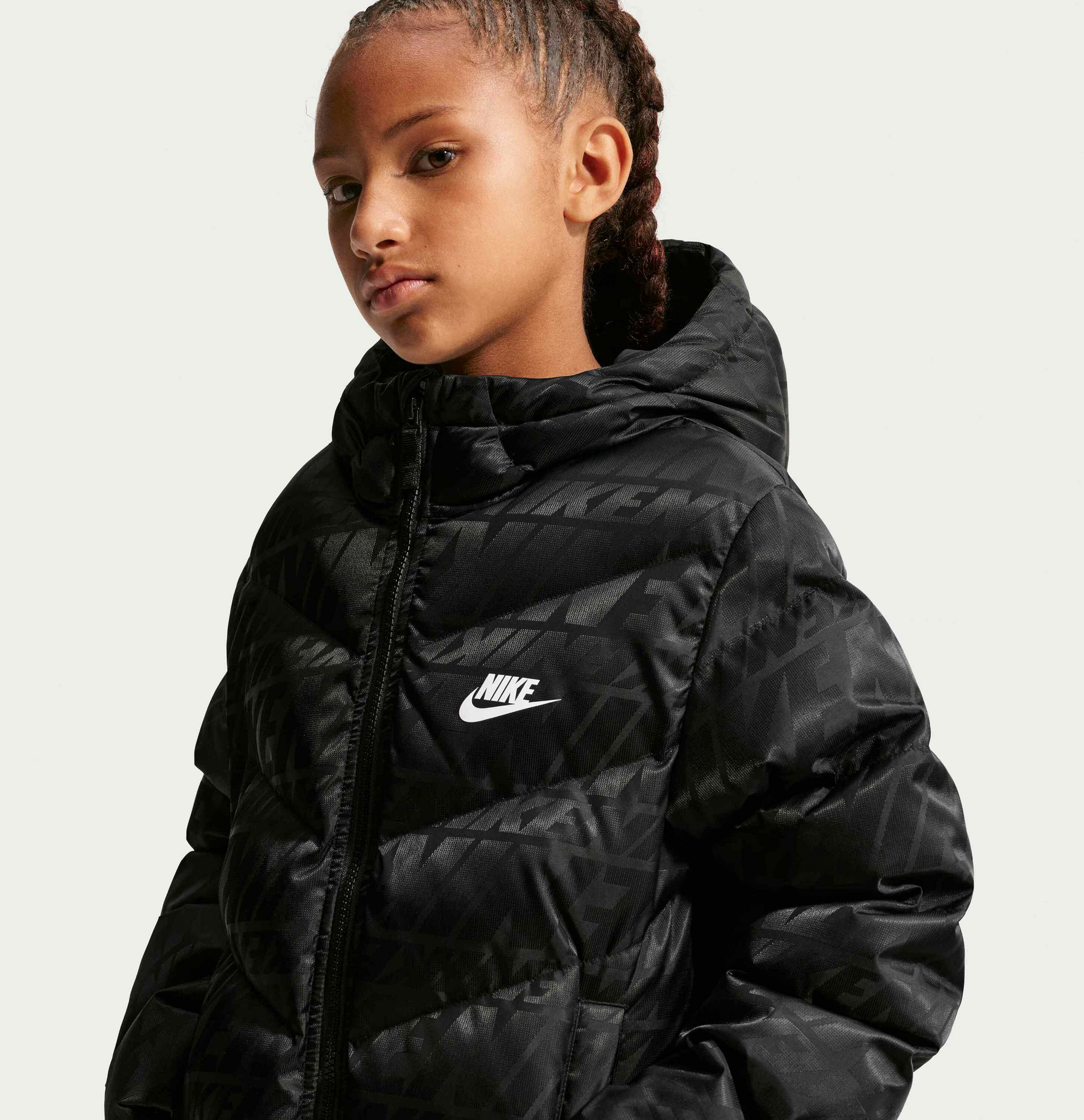 NIKE, Older Kids' Therma-fit Loose Hooded Puffer Jacket Sportswear 'all Day Play'