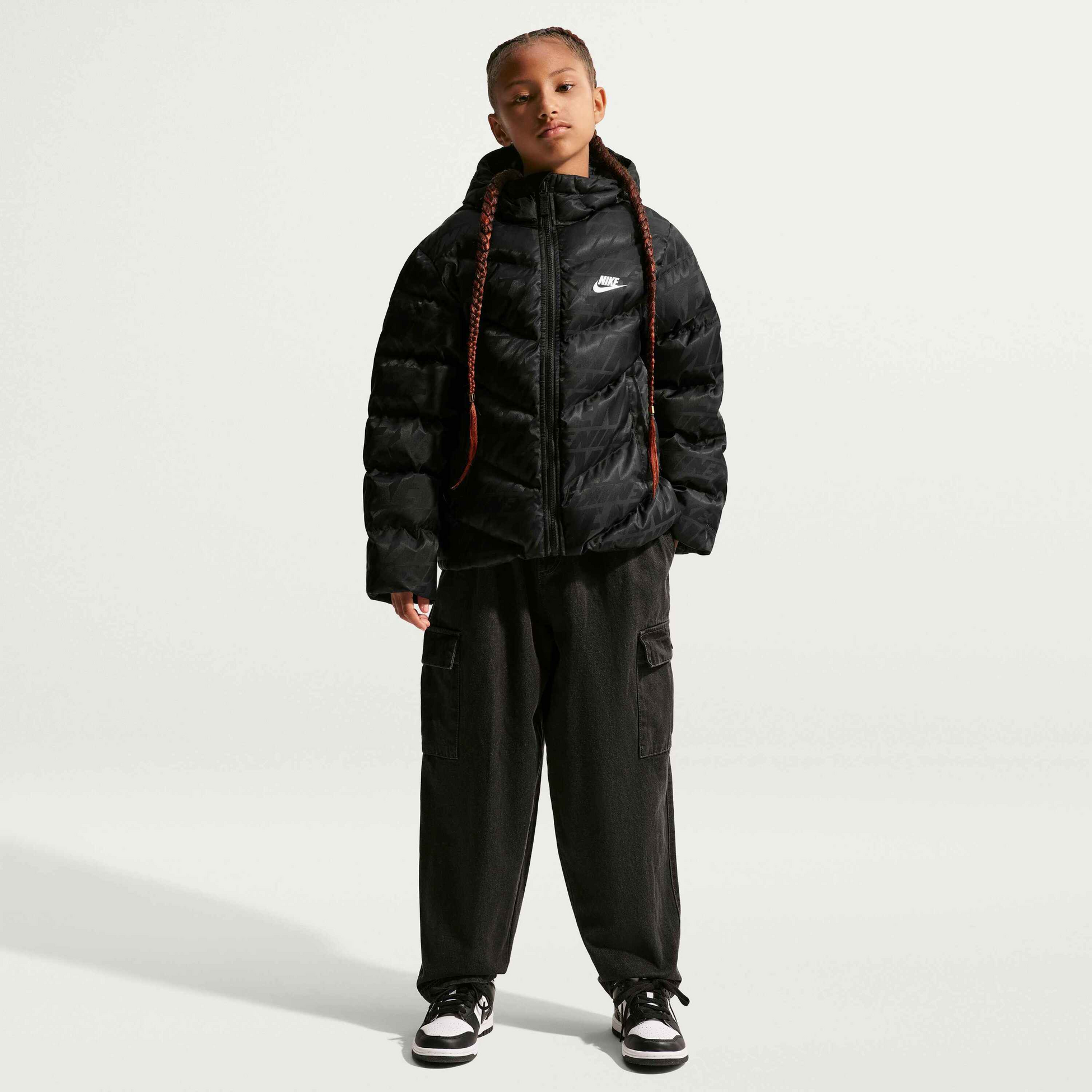 NIKE, Older Kids' Therma-fit Loose Hooded Puffer Jacket Sportswear 'all Day Play'