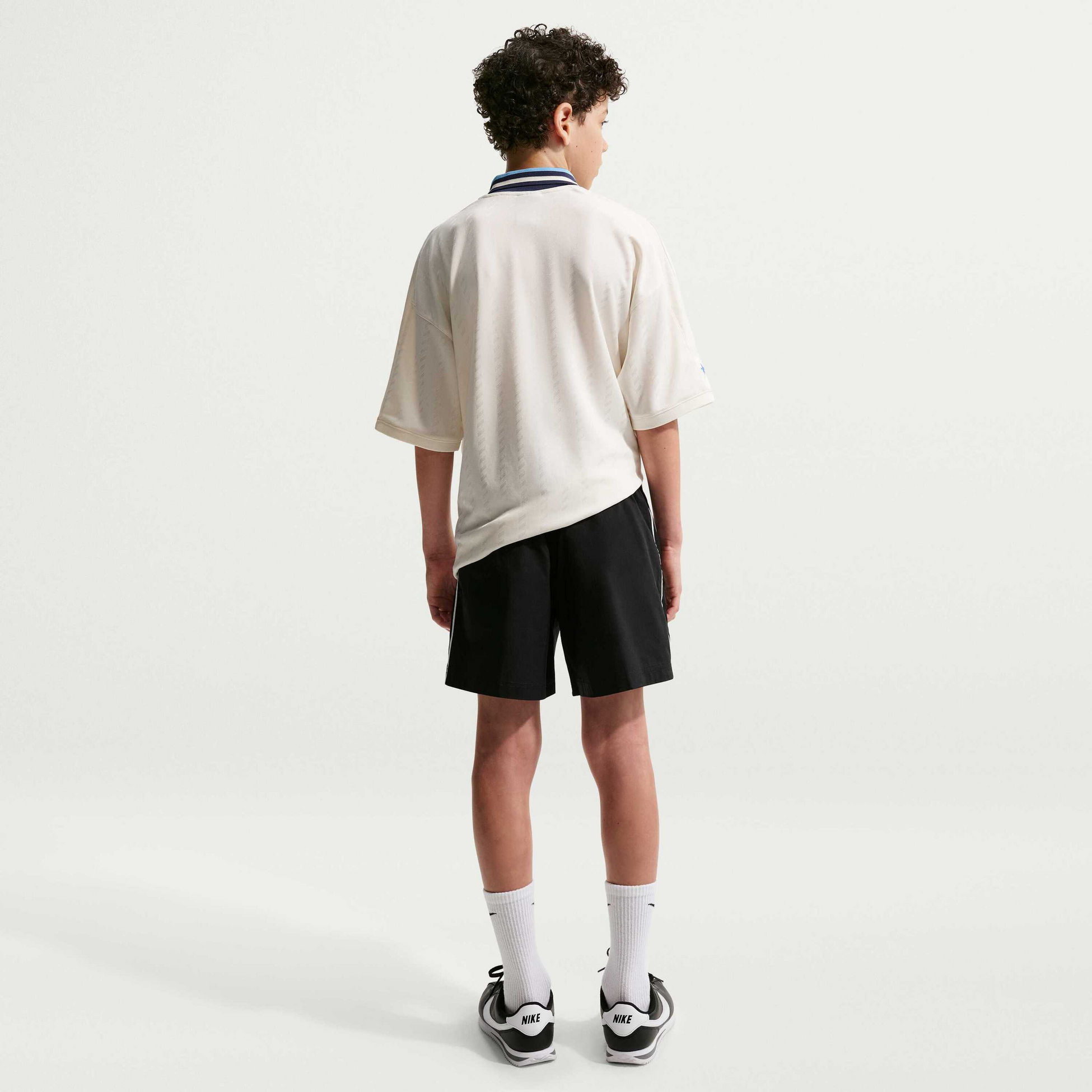 NIKE, Older Kids' Woven Shorts Sportswear